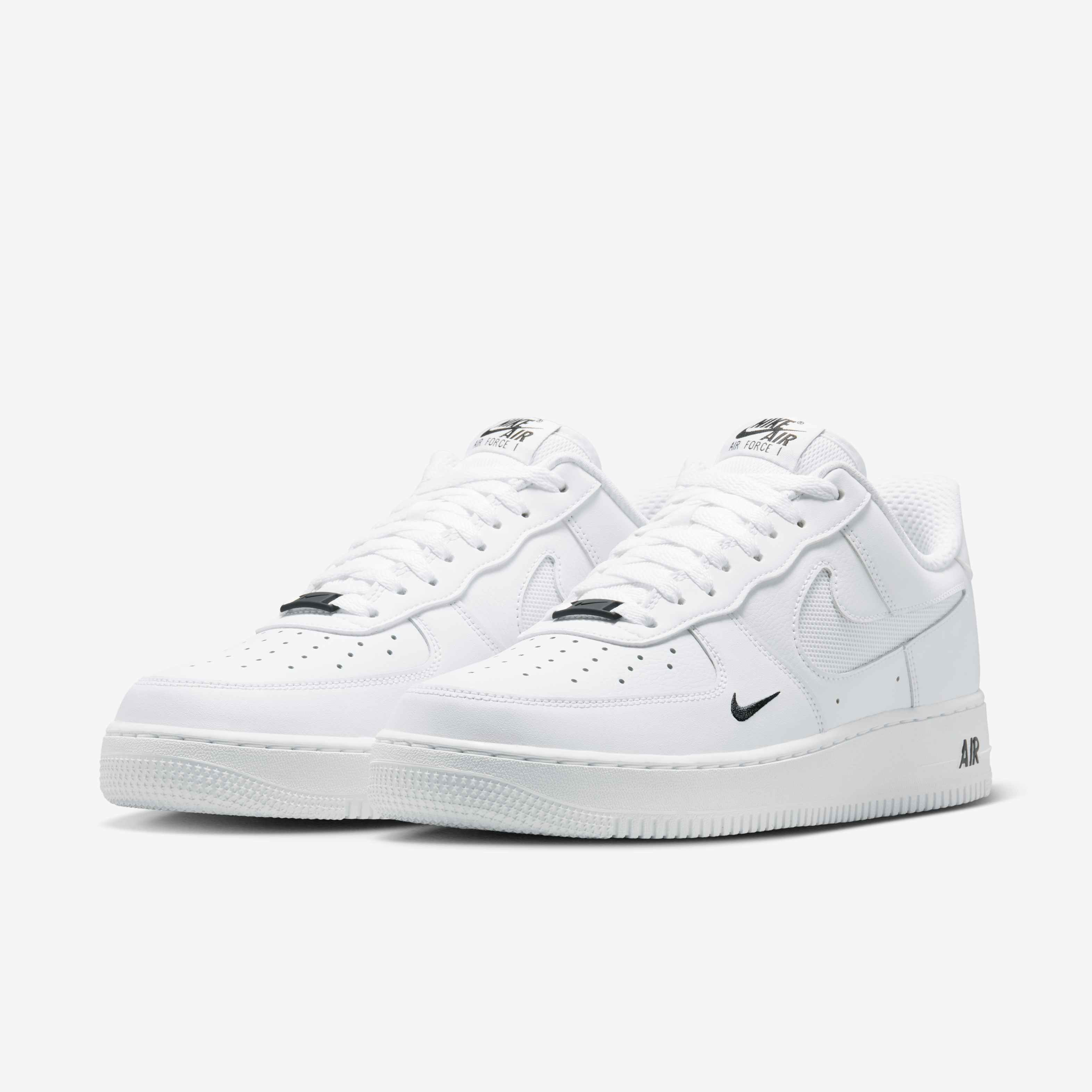 Nike Air Force 1 '07 LV8 image number 4