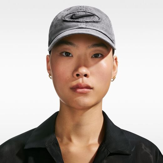 Women's Caps-Nike, Nike Club, Unstructured denim patch cap