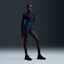 نايكي برو سكلبت