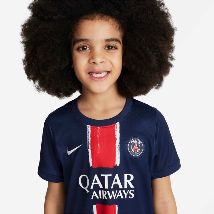 Paris Saint-Germain 2024/25 Stadium Home image number 3 Paris Saint-Germain 2024/25 Stadium Home image number 3