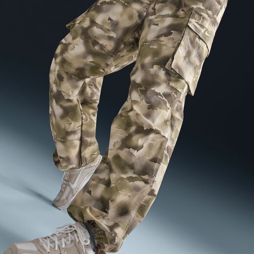 Nike women's camouflage pants store