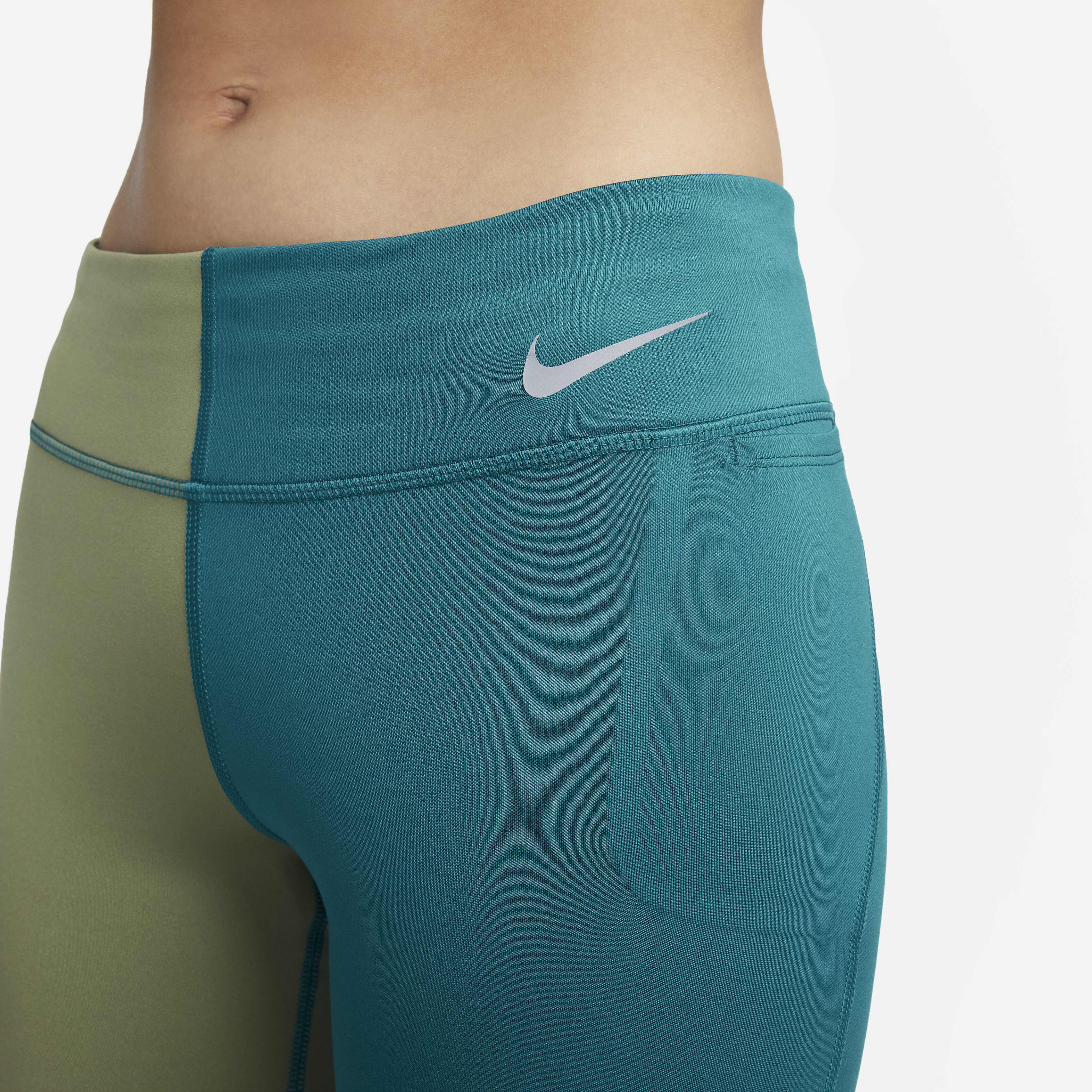 Nike Fast image number 2