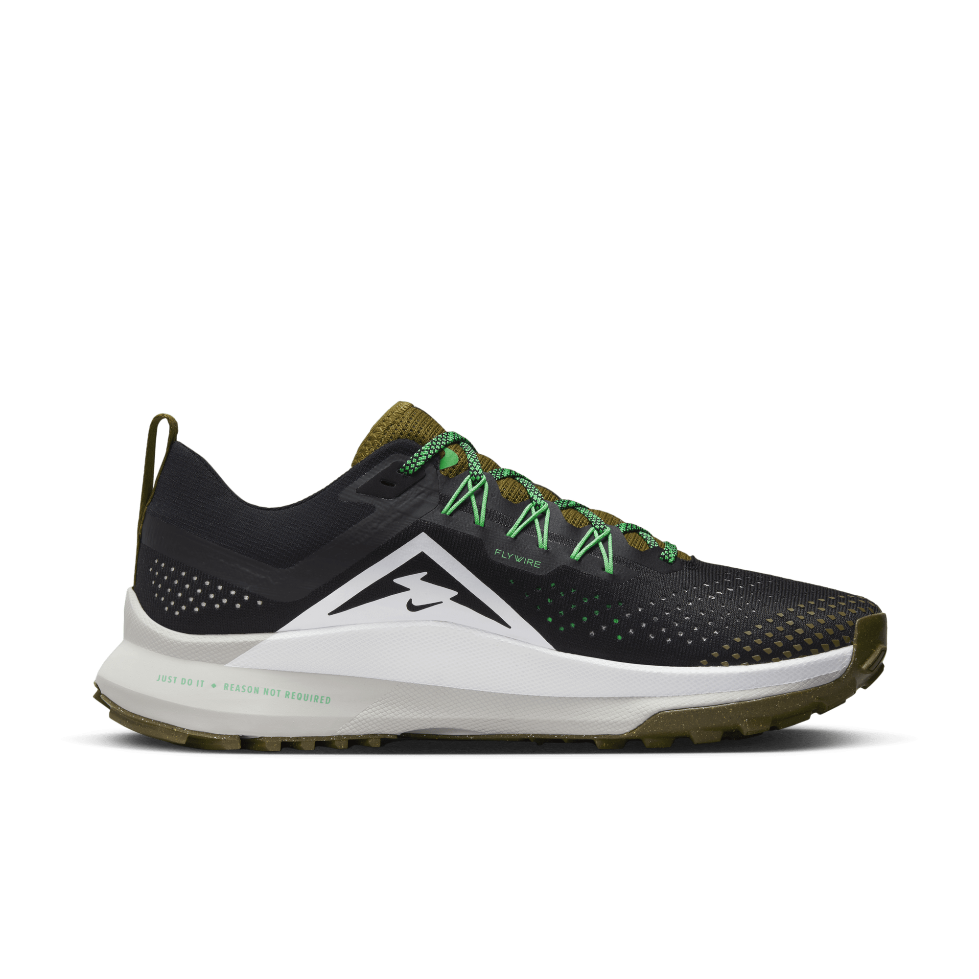 Pegasus Trail 4Men's TrailRunning Shoes in UAE. Nike AE