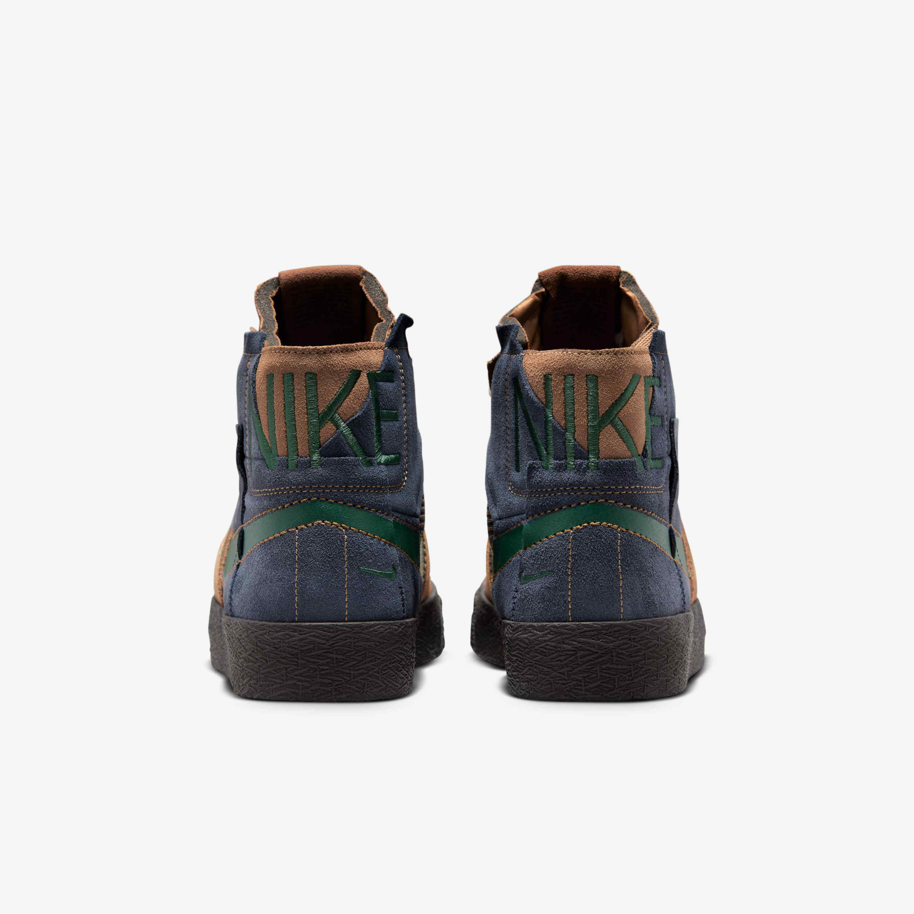 نايكي SB زووم بليزر ميد بريميوم image number 5