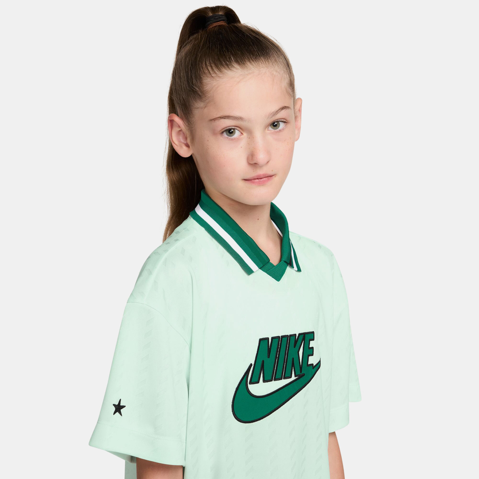 Nike Sportswear image number 2