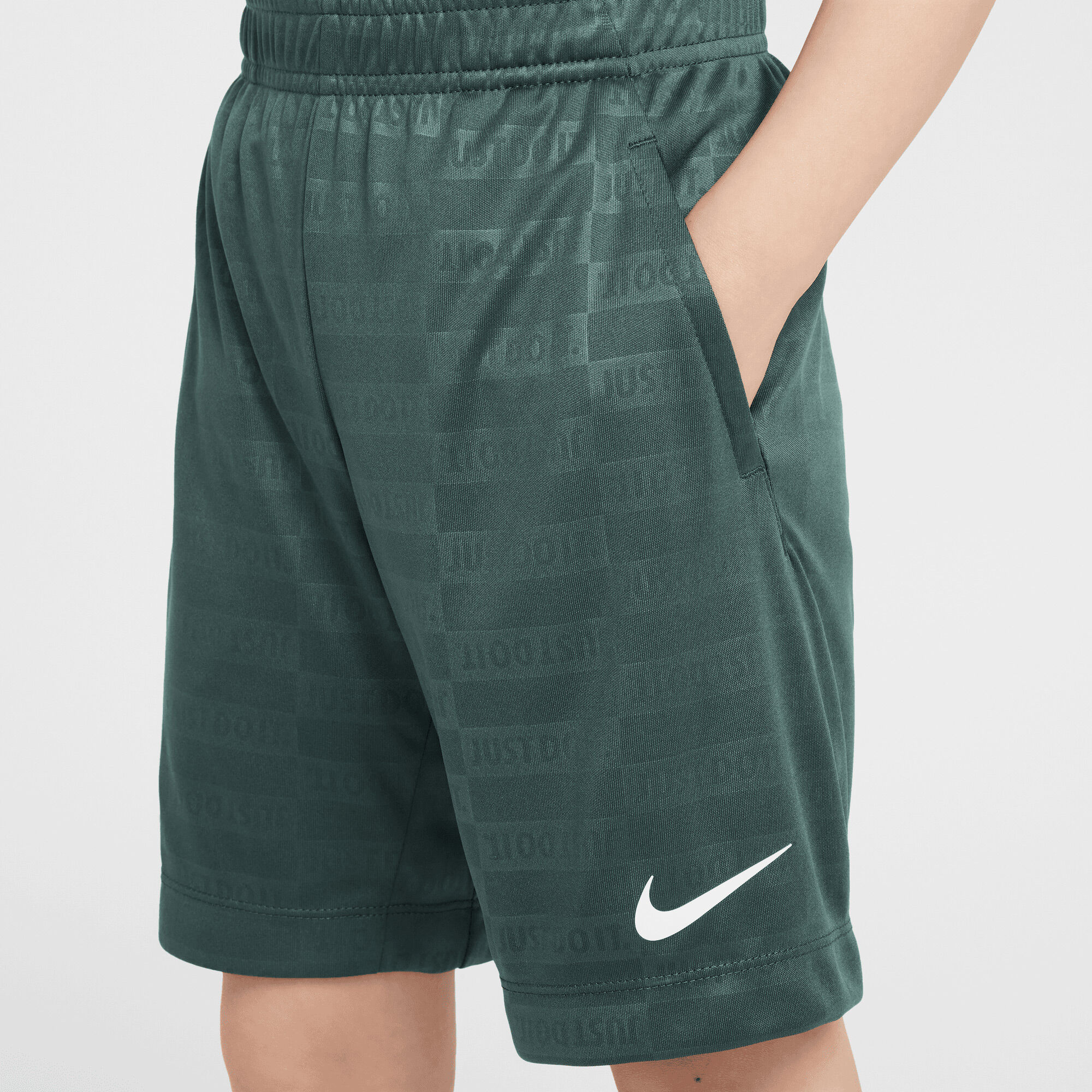 Nike Dri-FIT Sportswear Textured Club image number 3