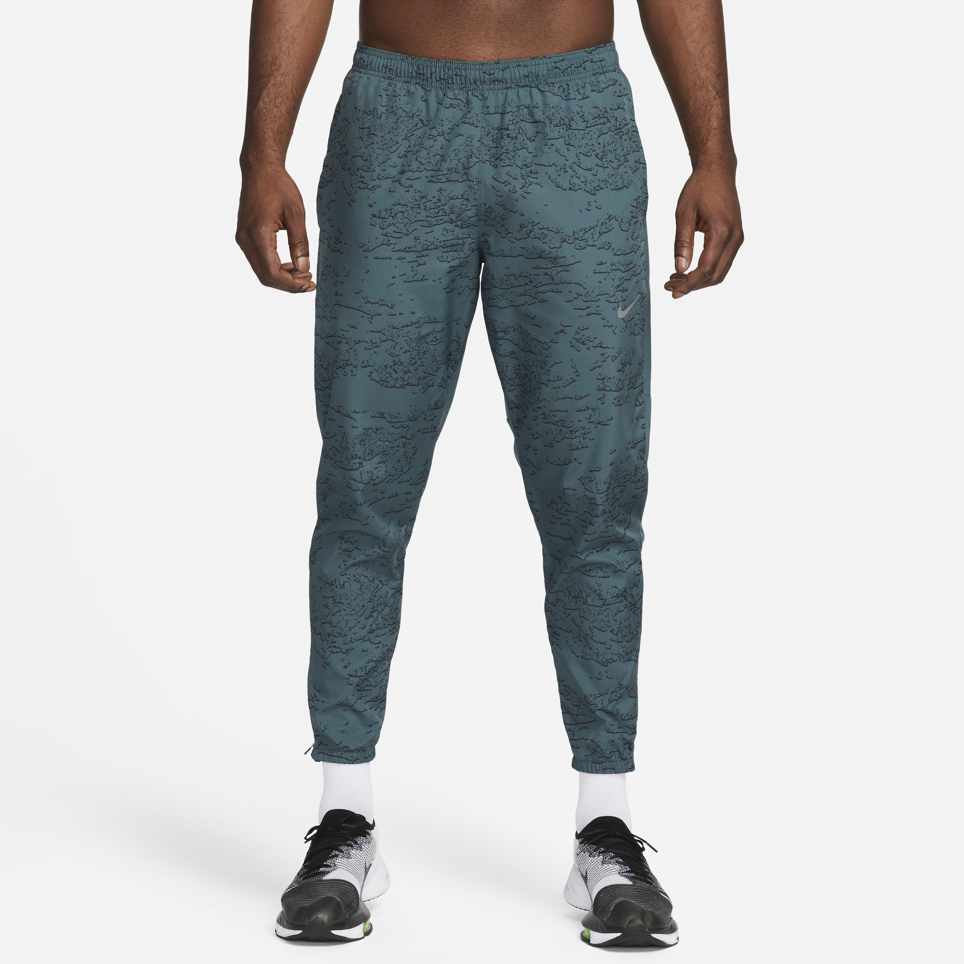 Nike Dri-FIT Run Division Challenger image number 0