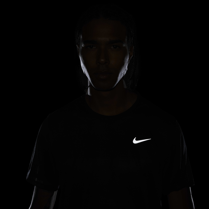 Nike Dri-FIT Miler image number 5 Nike Dri-FIT Miler image number 5