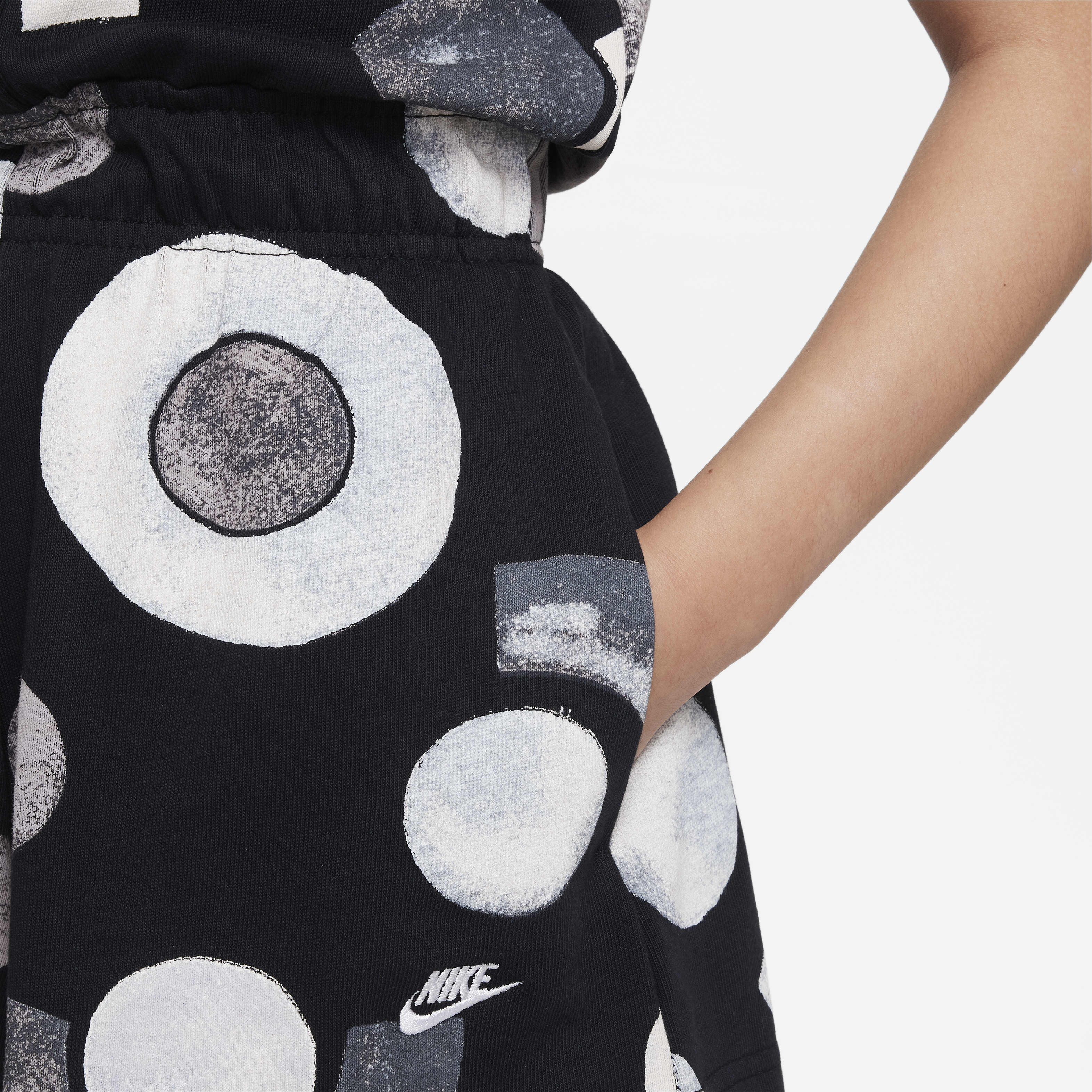 Nike Sportswear image number 3