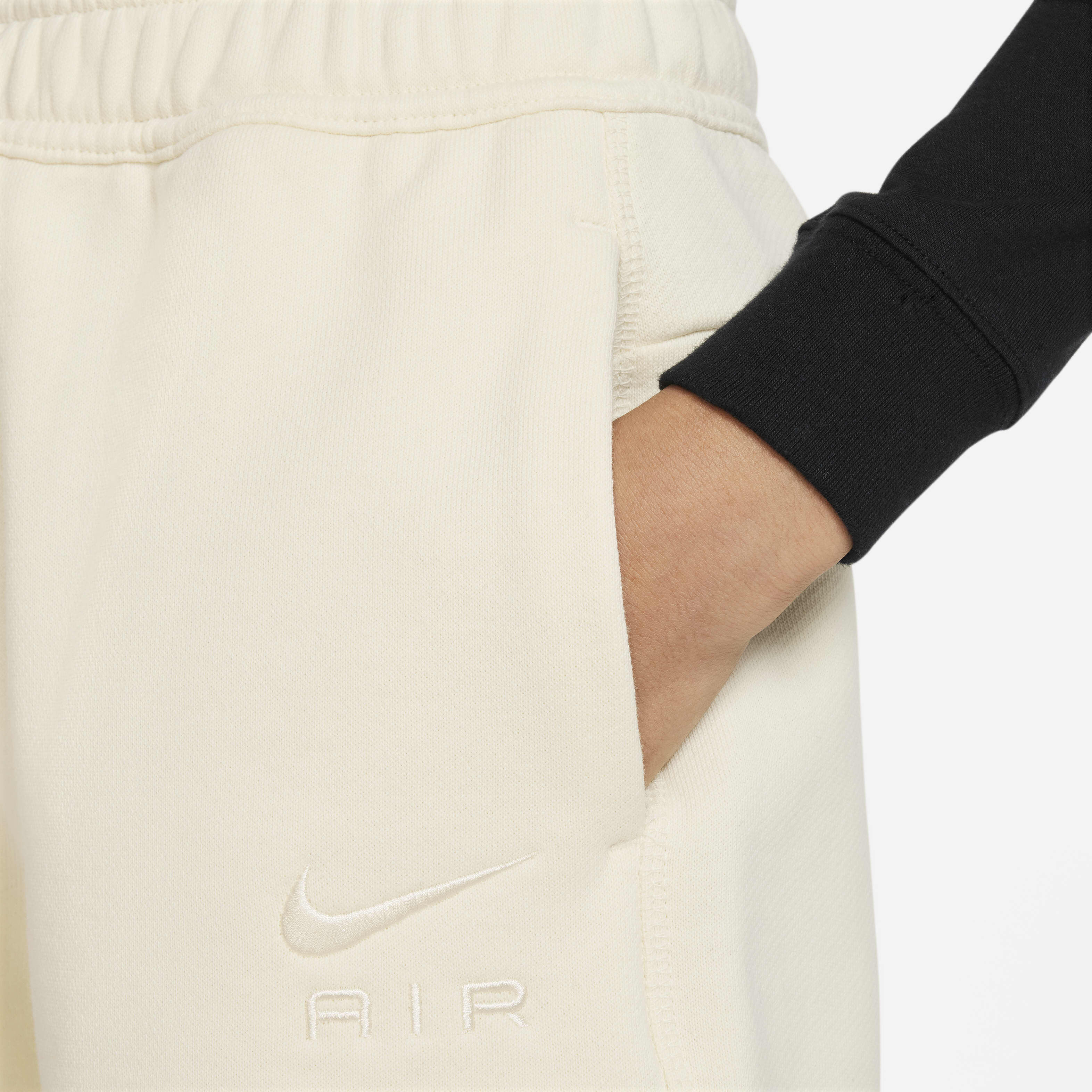 اير image number 5