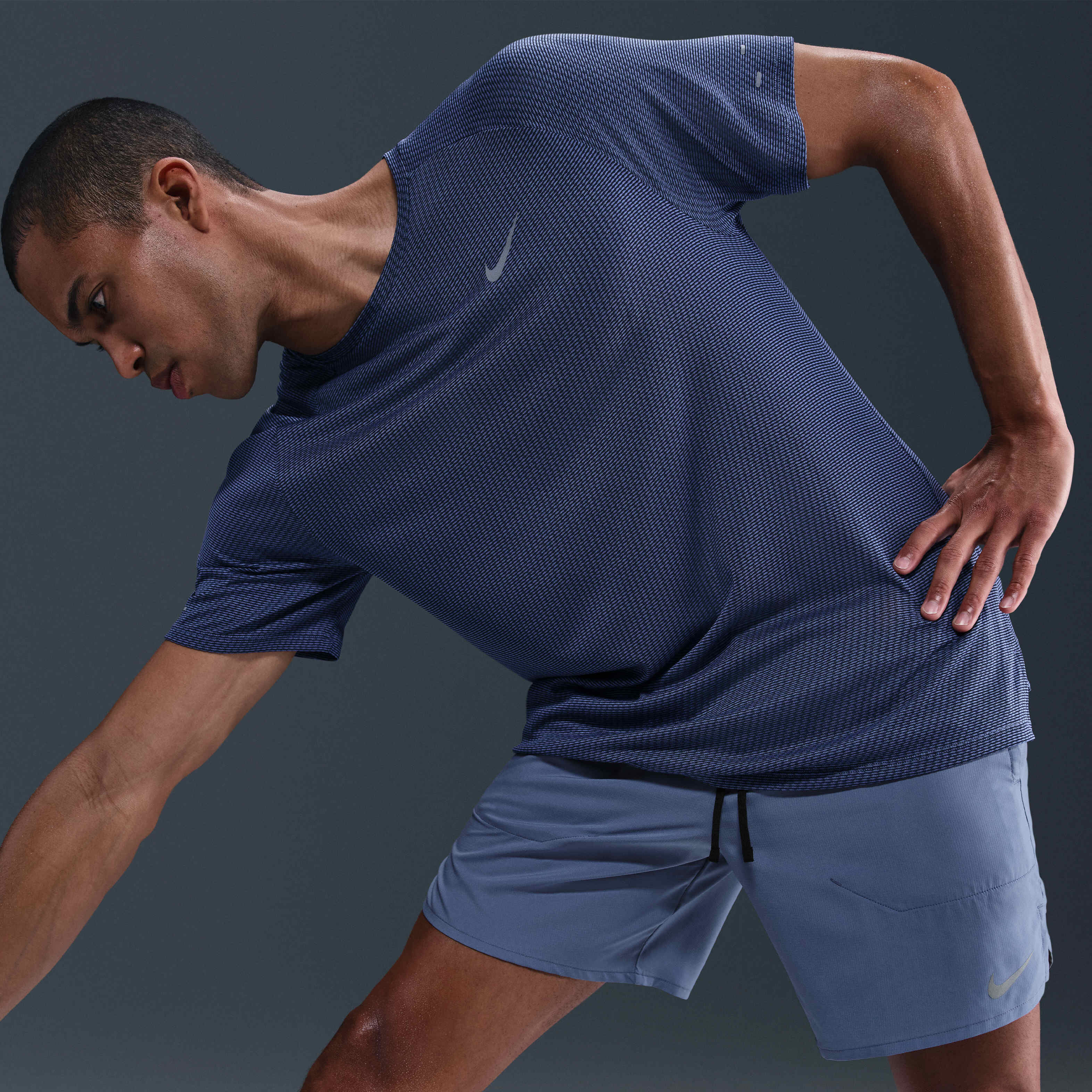 نايكي سترايد image number 4