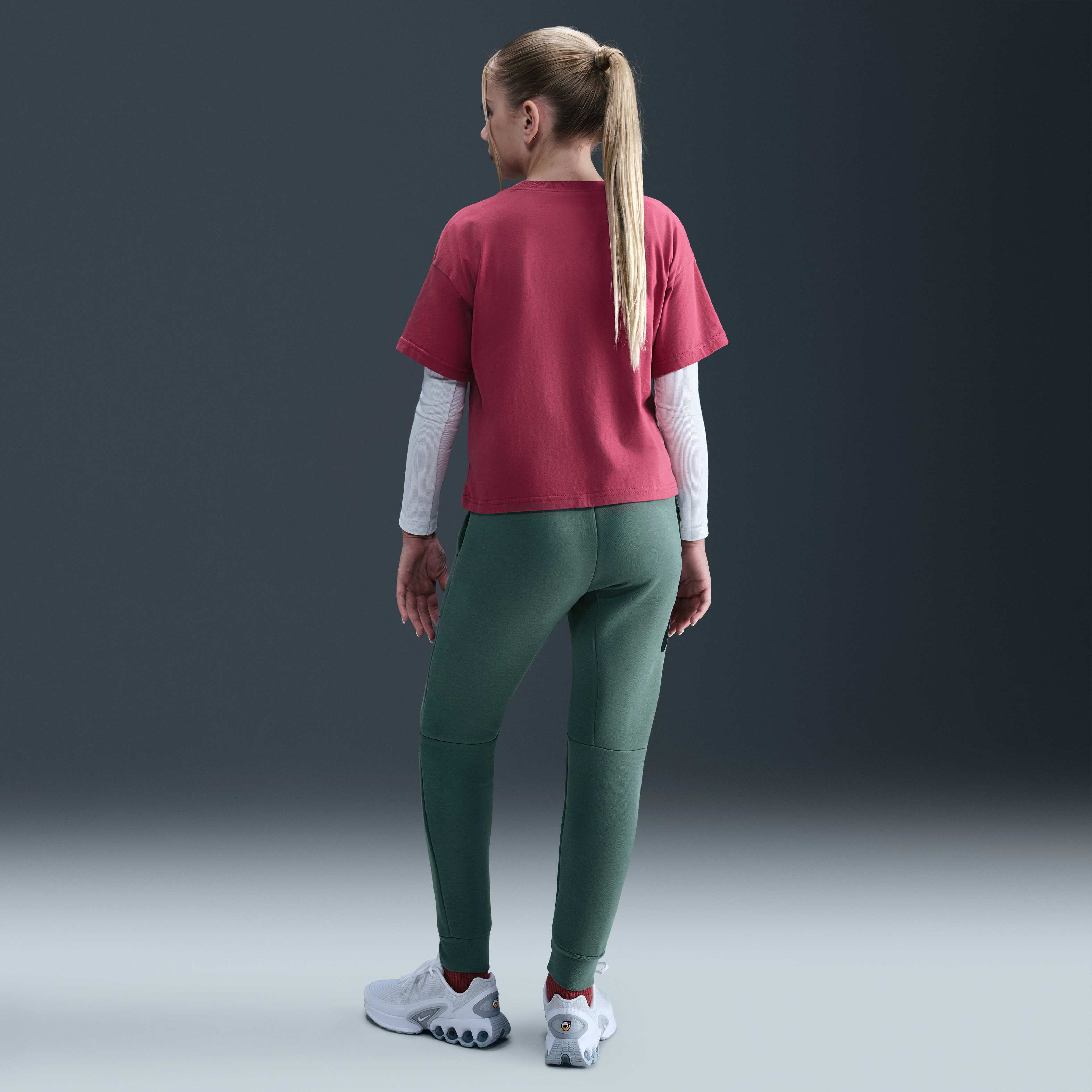 Nike Sportswear Tech Fleece image number 6