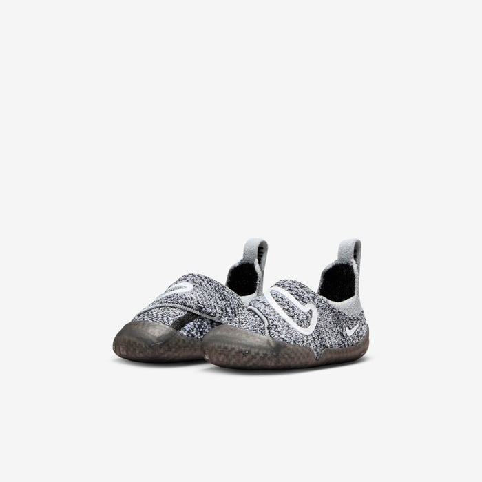 Nike Swoosh 1 image number 4 Nike Swoosh 1 image number 4