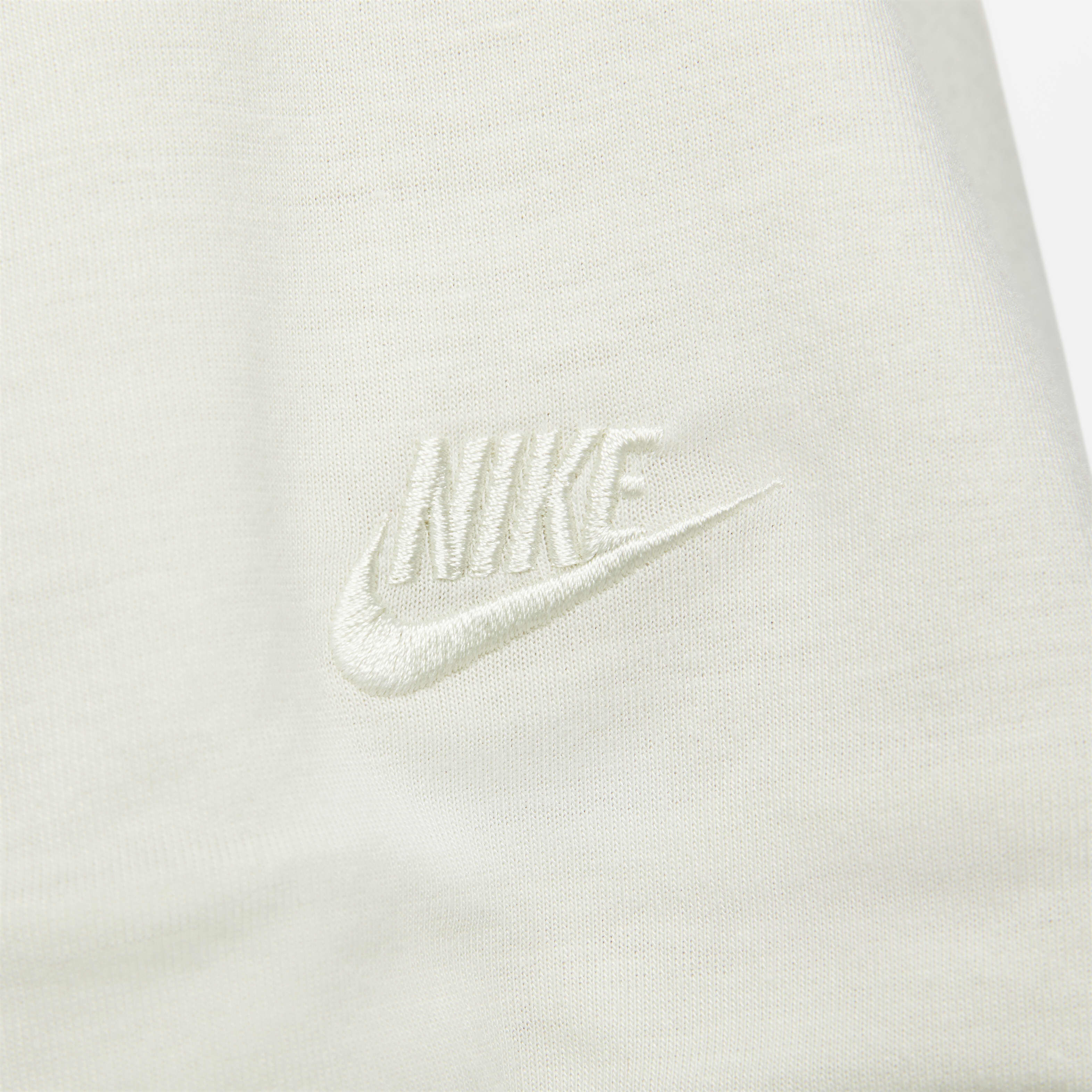 نايكي سبورتسوير تك باك image number 5