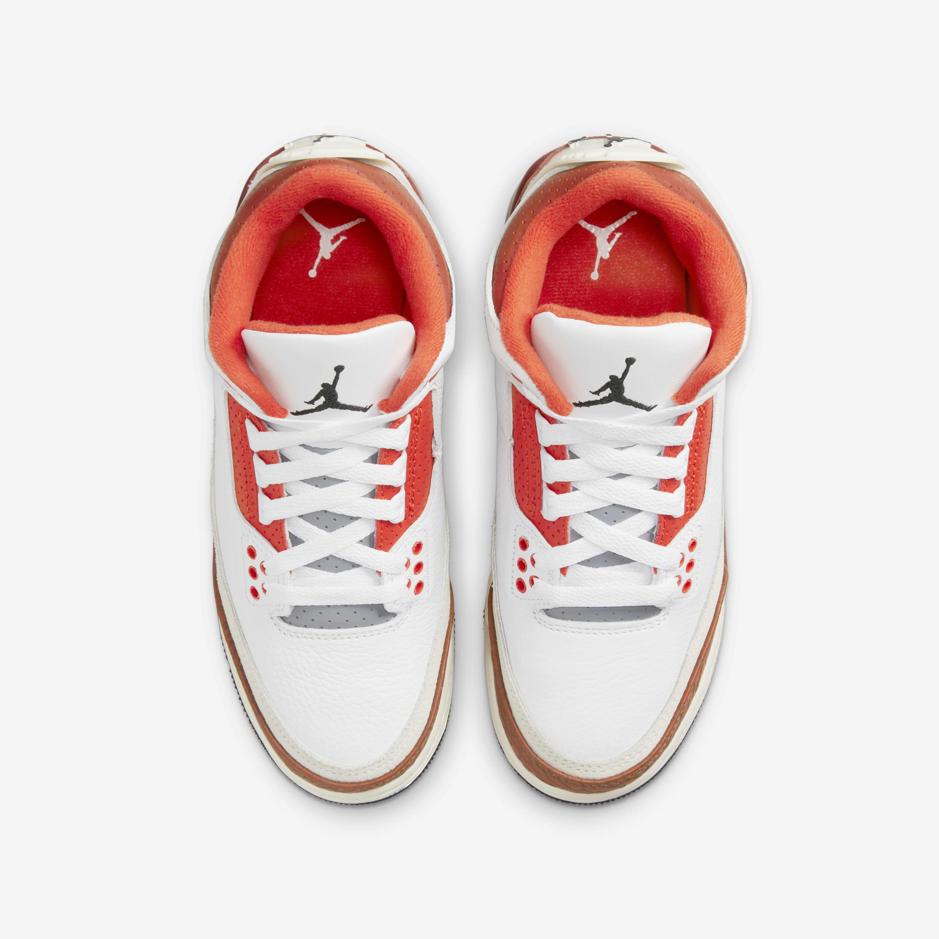 اير جوردن 3 ريترو SE image number 3