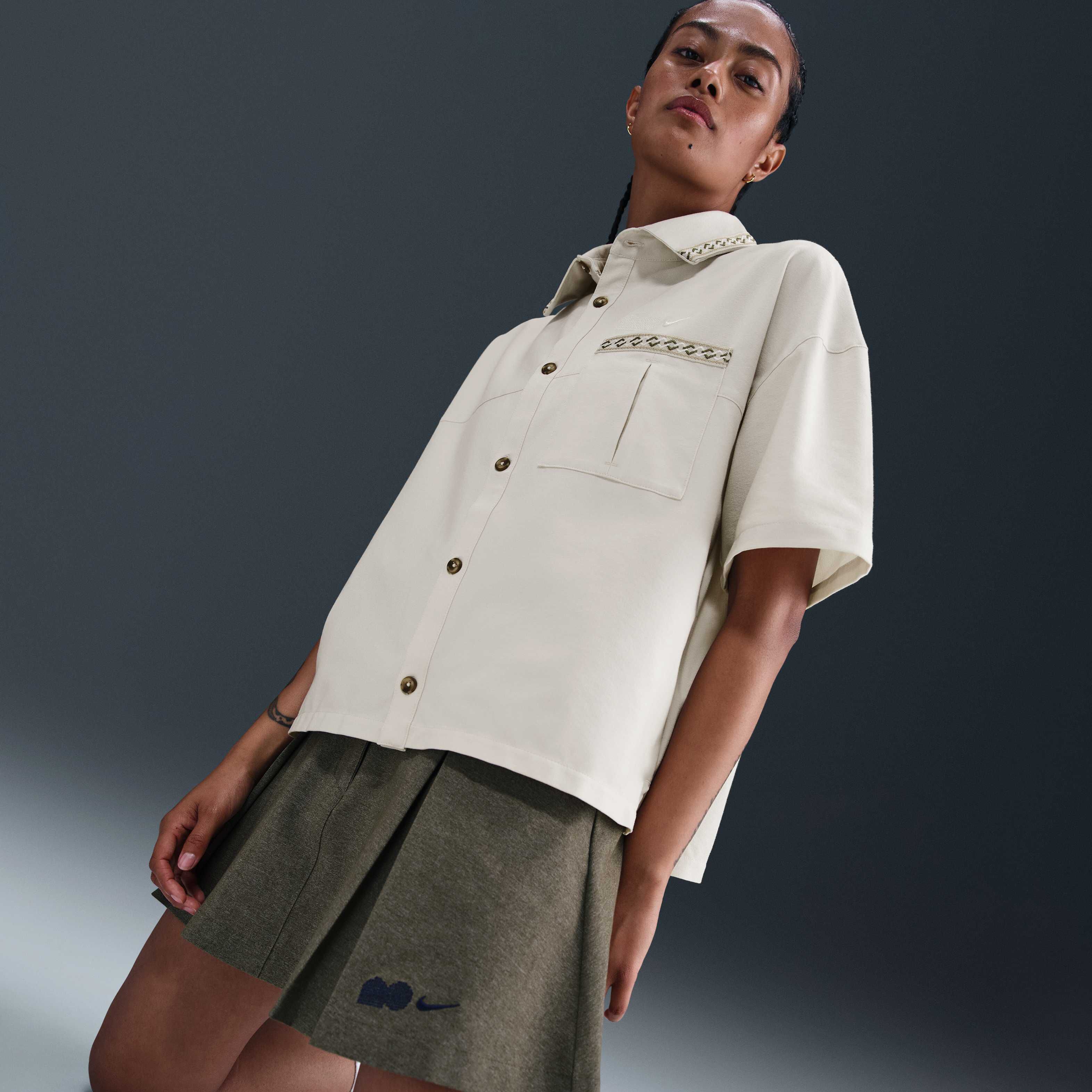 売れ筋商品|||ナイキ シャツ レディース トップス X NAOMI OSAKA - Button-down blouse - light bone/phantom Nike Sportswear X NAOMI OSAKA - Button-down blouse - light