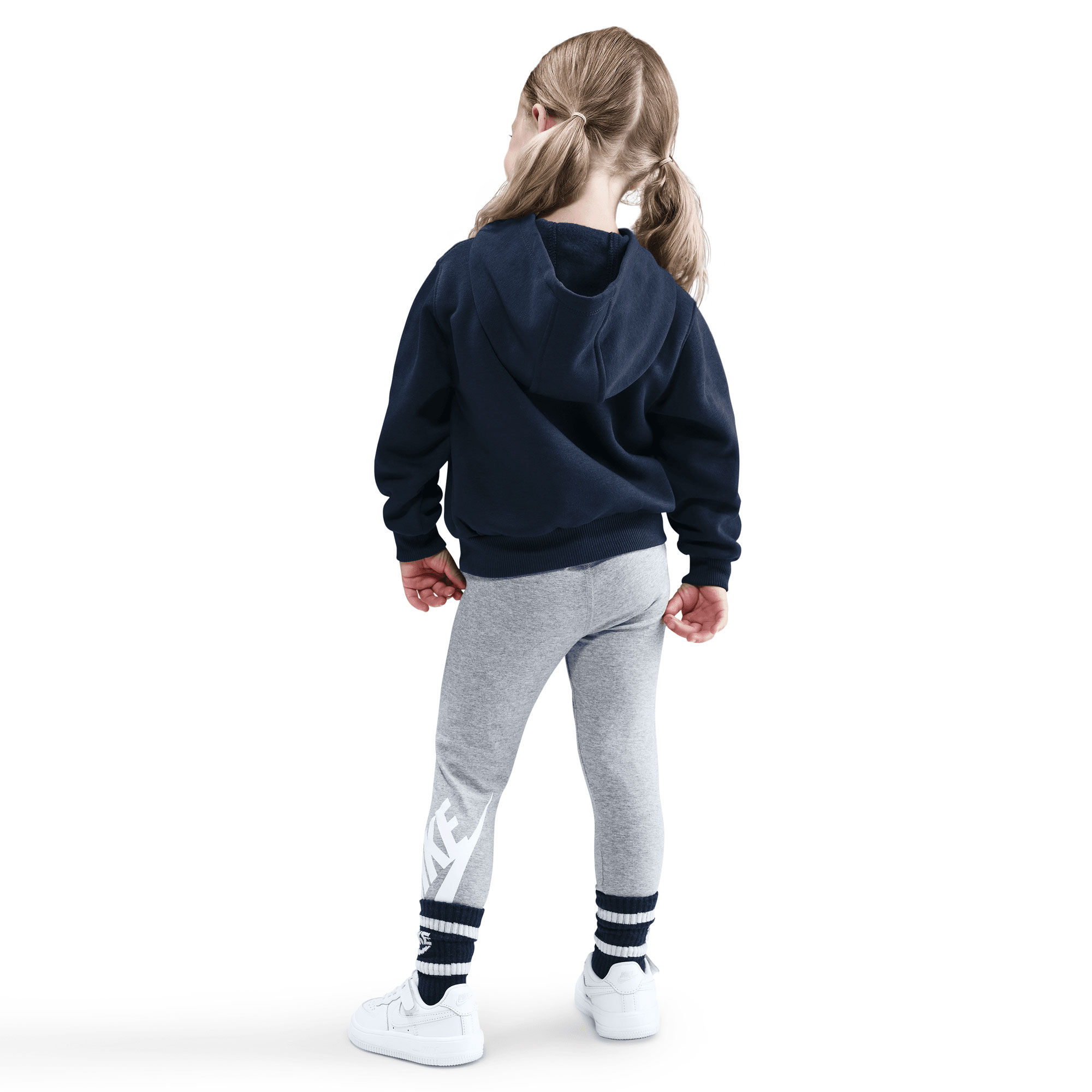 نايكي وايلد وورمث image number 2