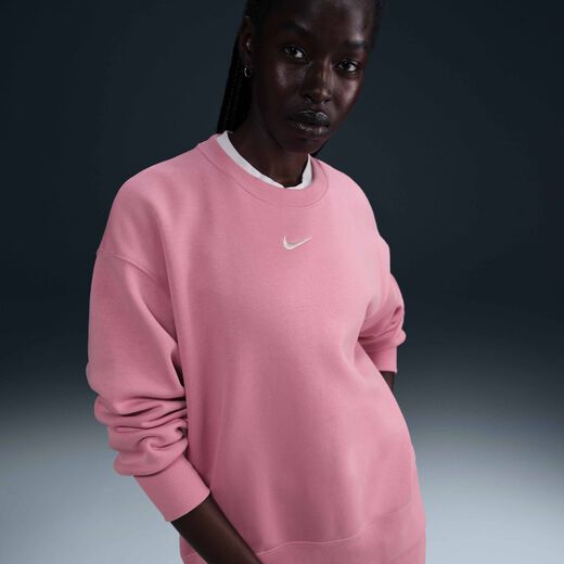 نايكي سبورتسوير فينيكس فليس