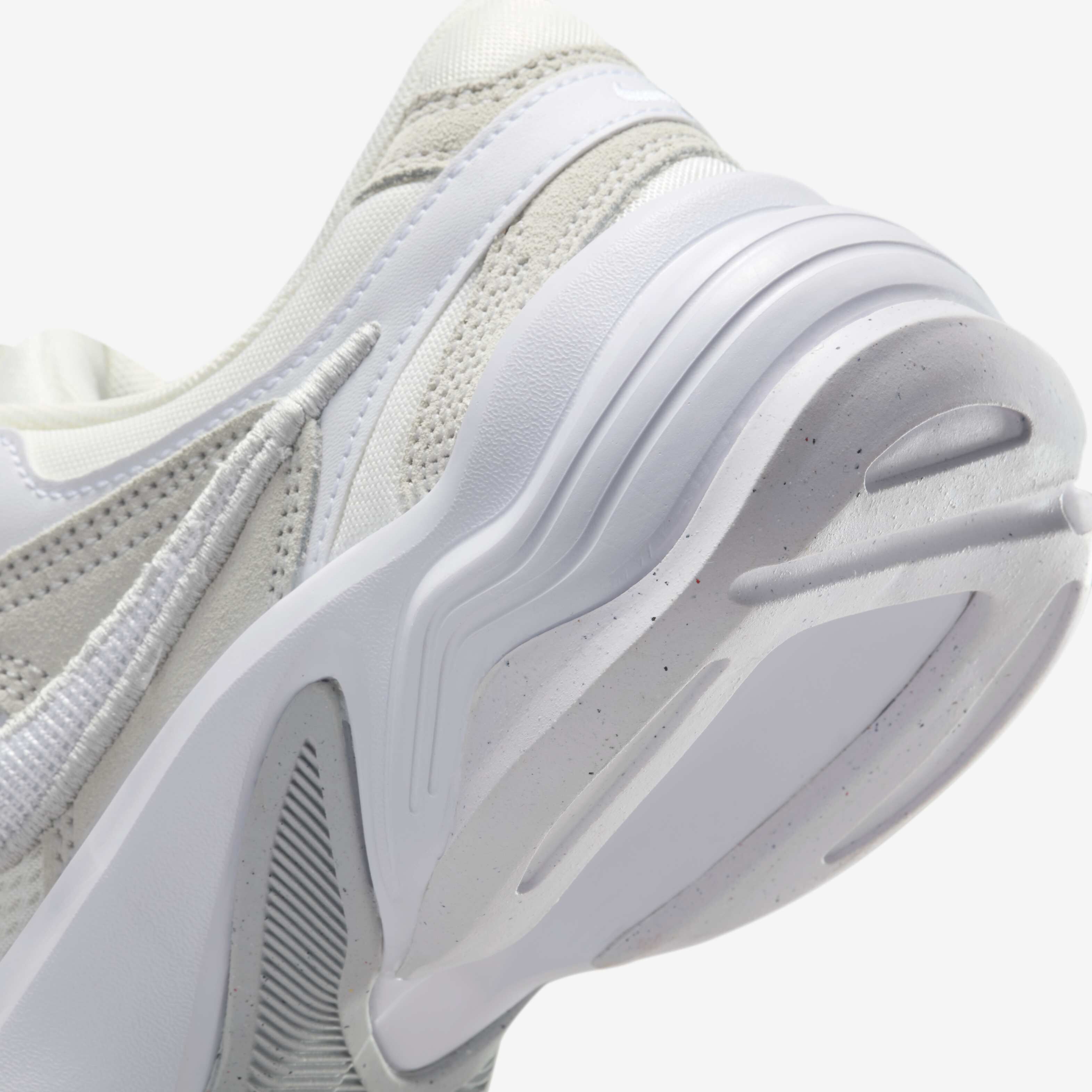 نايكي AL8 image number 7