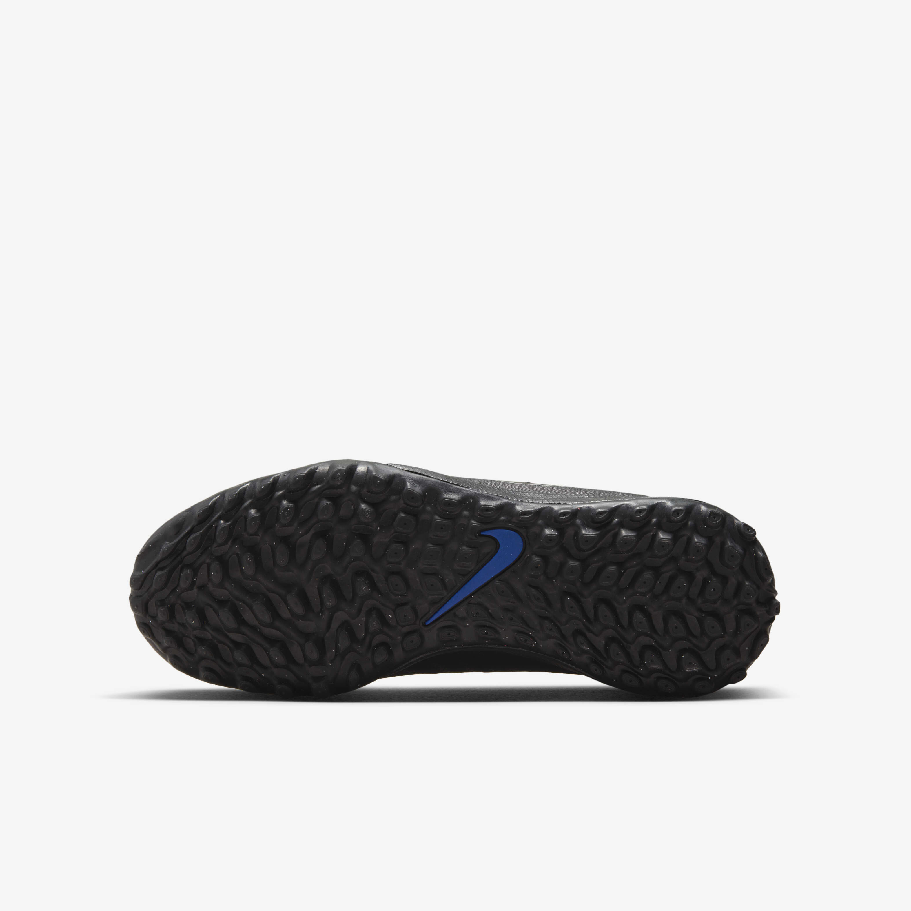 Nike Jr. Phantom Luna 2 Academy image number 1