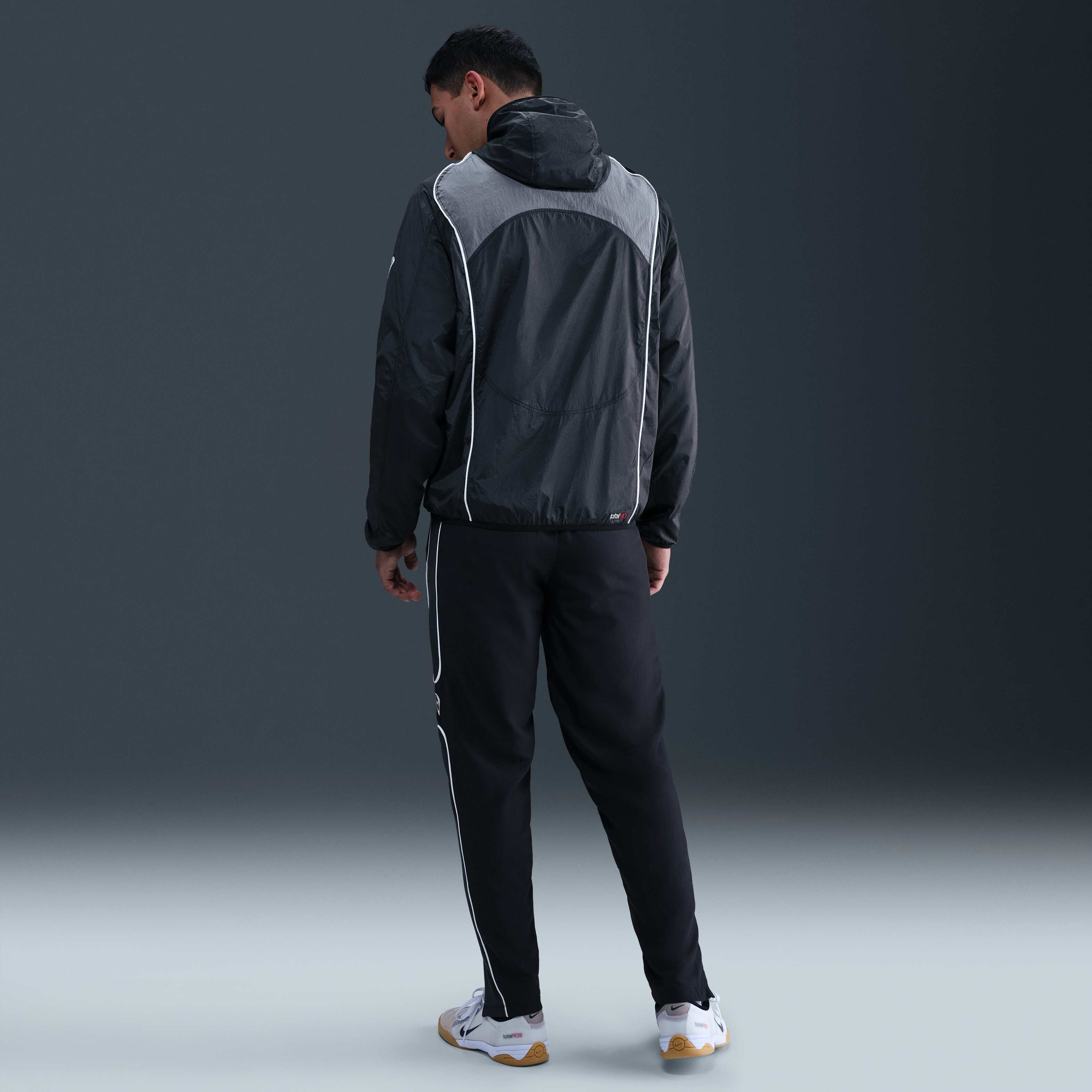 Nike Total 90 image number 4