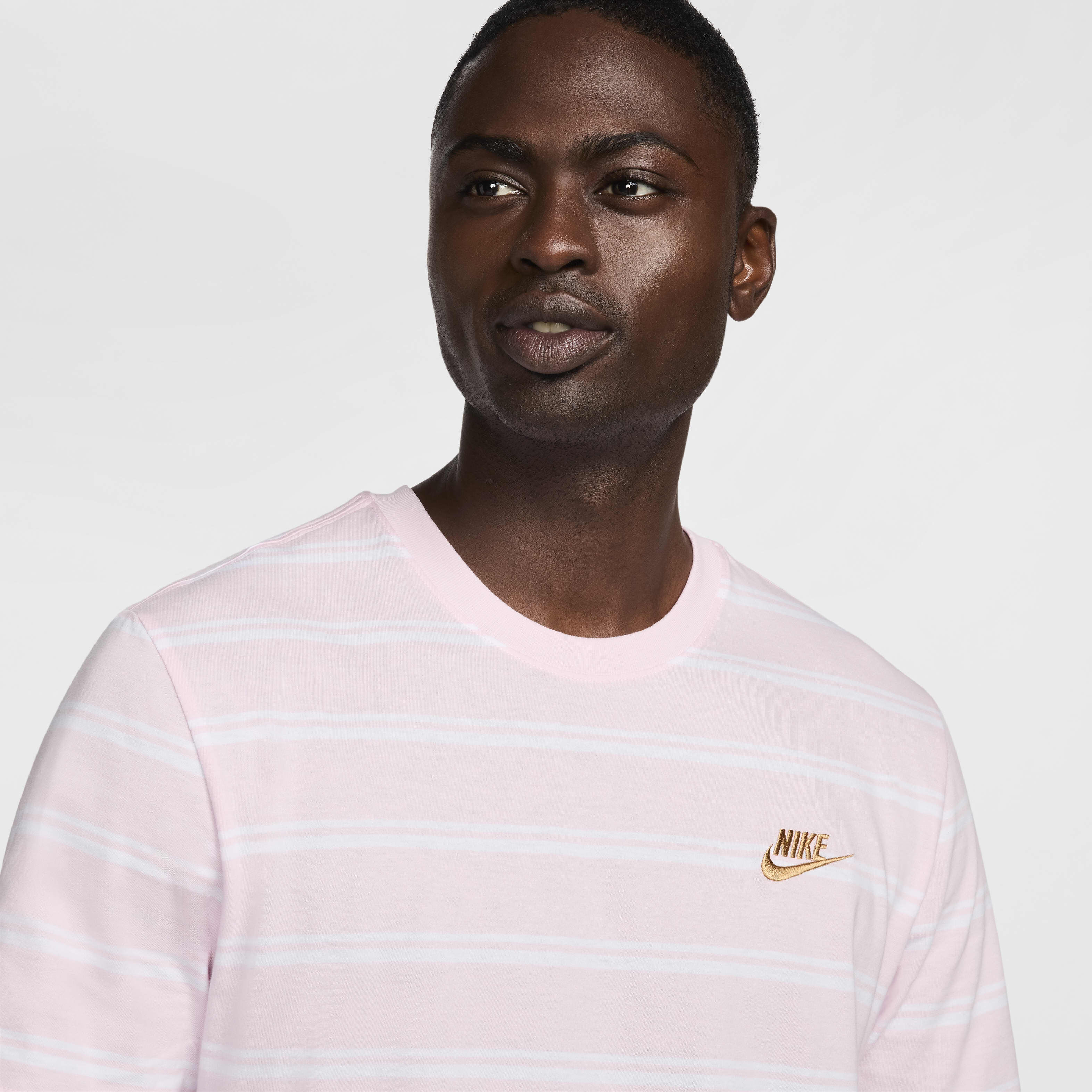 Striped nike t shirt online