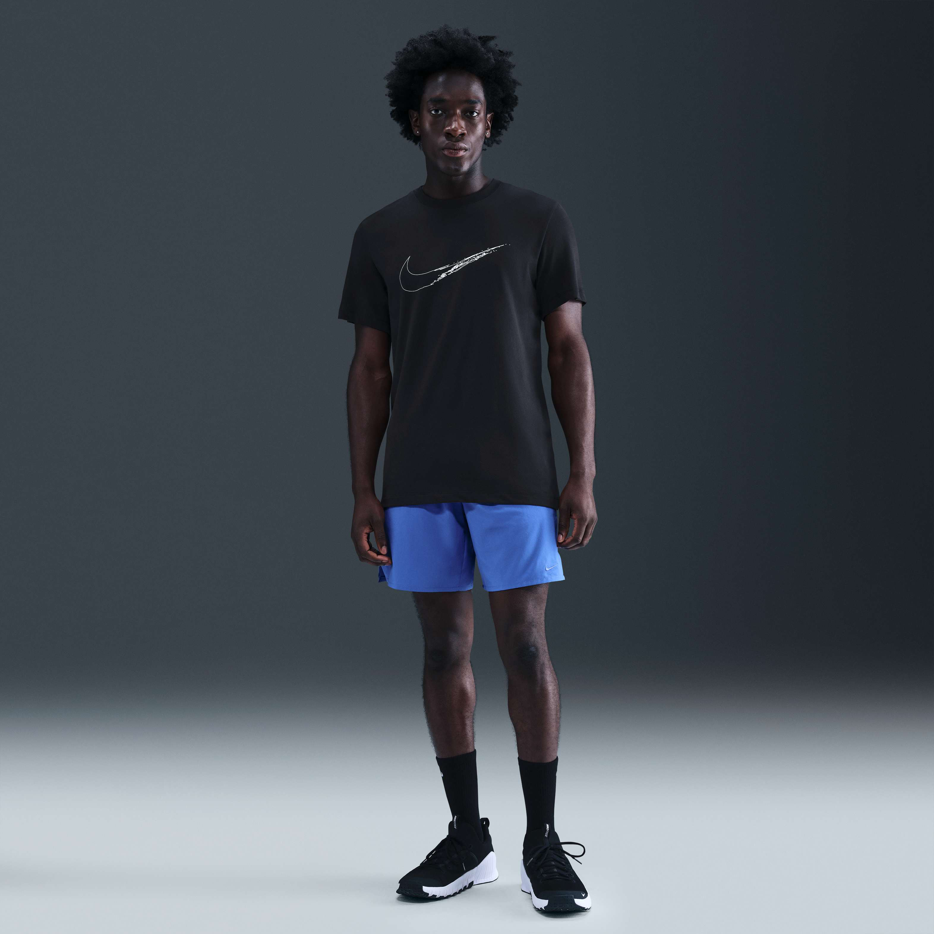 Nike image number 3