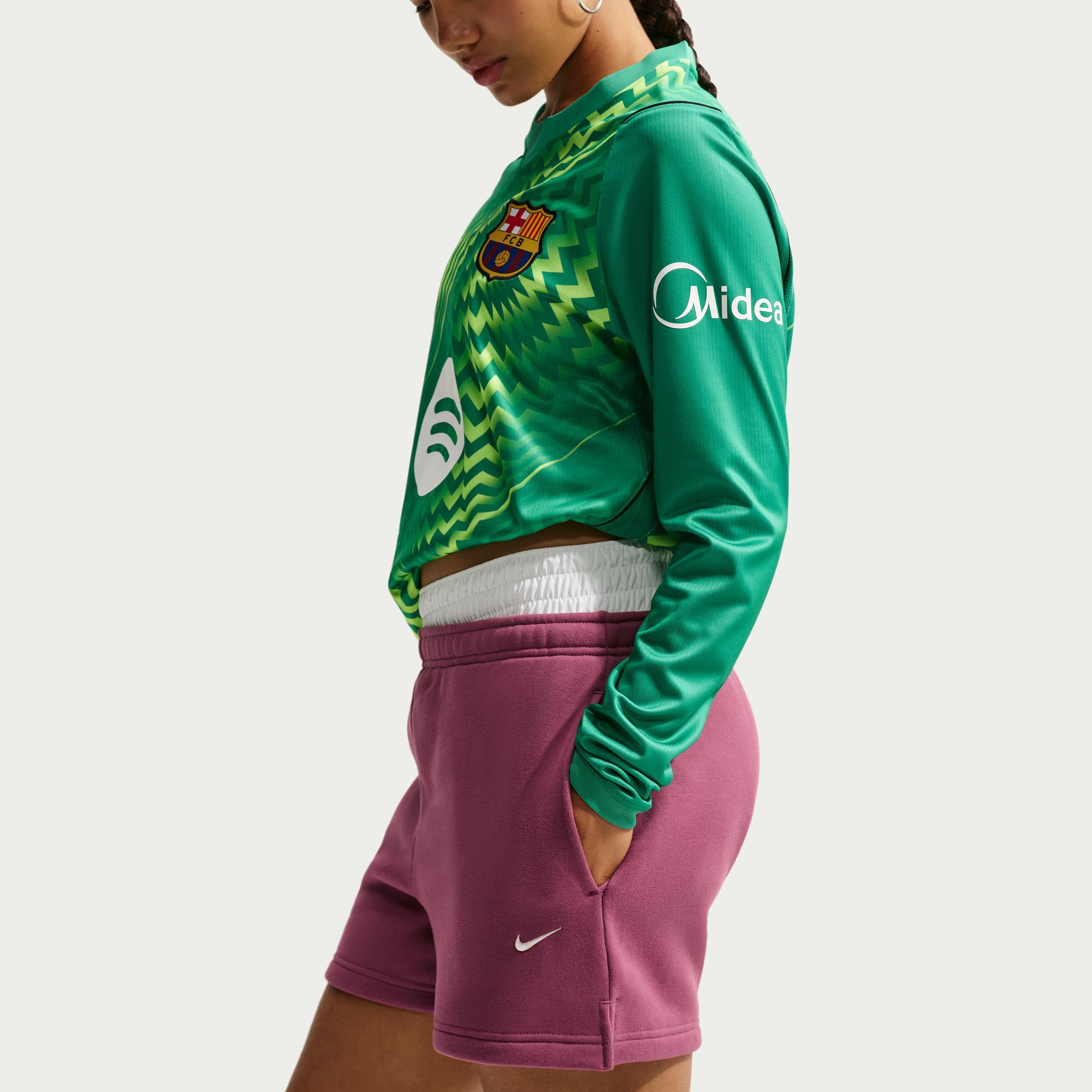 Nike Studio Fleece Medium Weight image number 4
