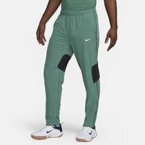 NikeCourt Advantage