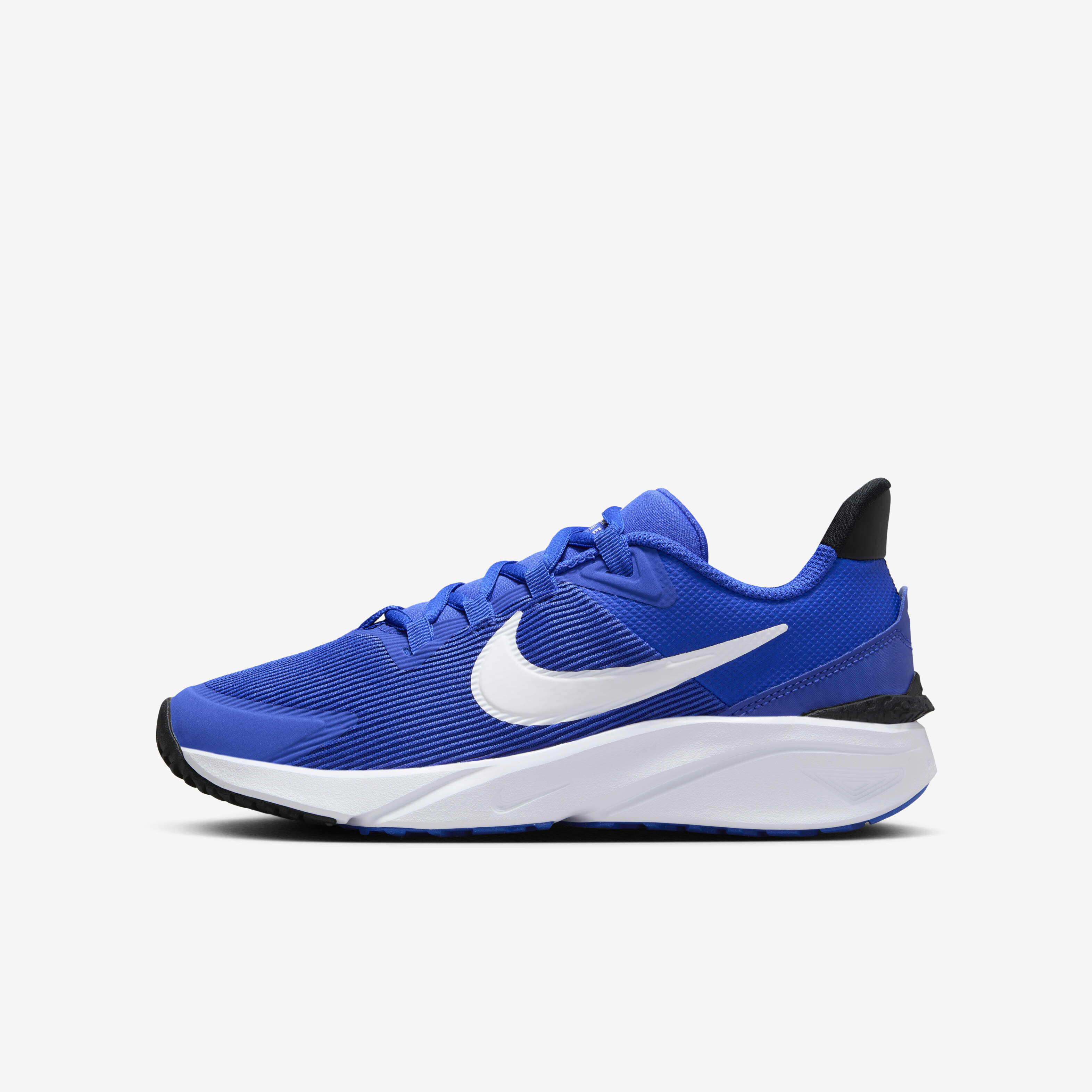 Discounts on Sports Clothing Shoes for boys girls from Nike UAE