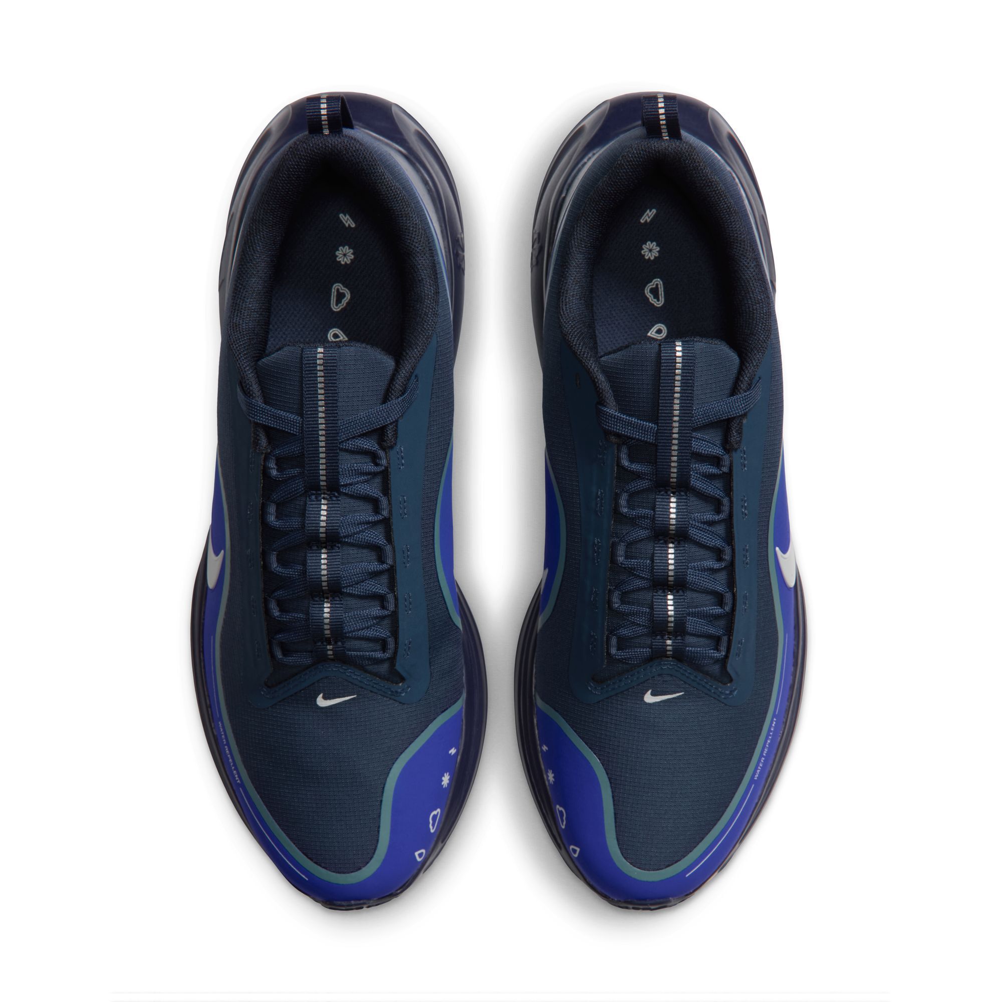 Nike Revolution 8 Utility image number 3