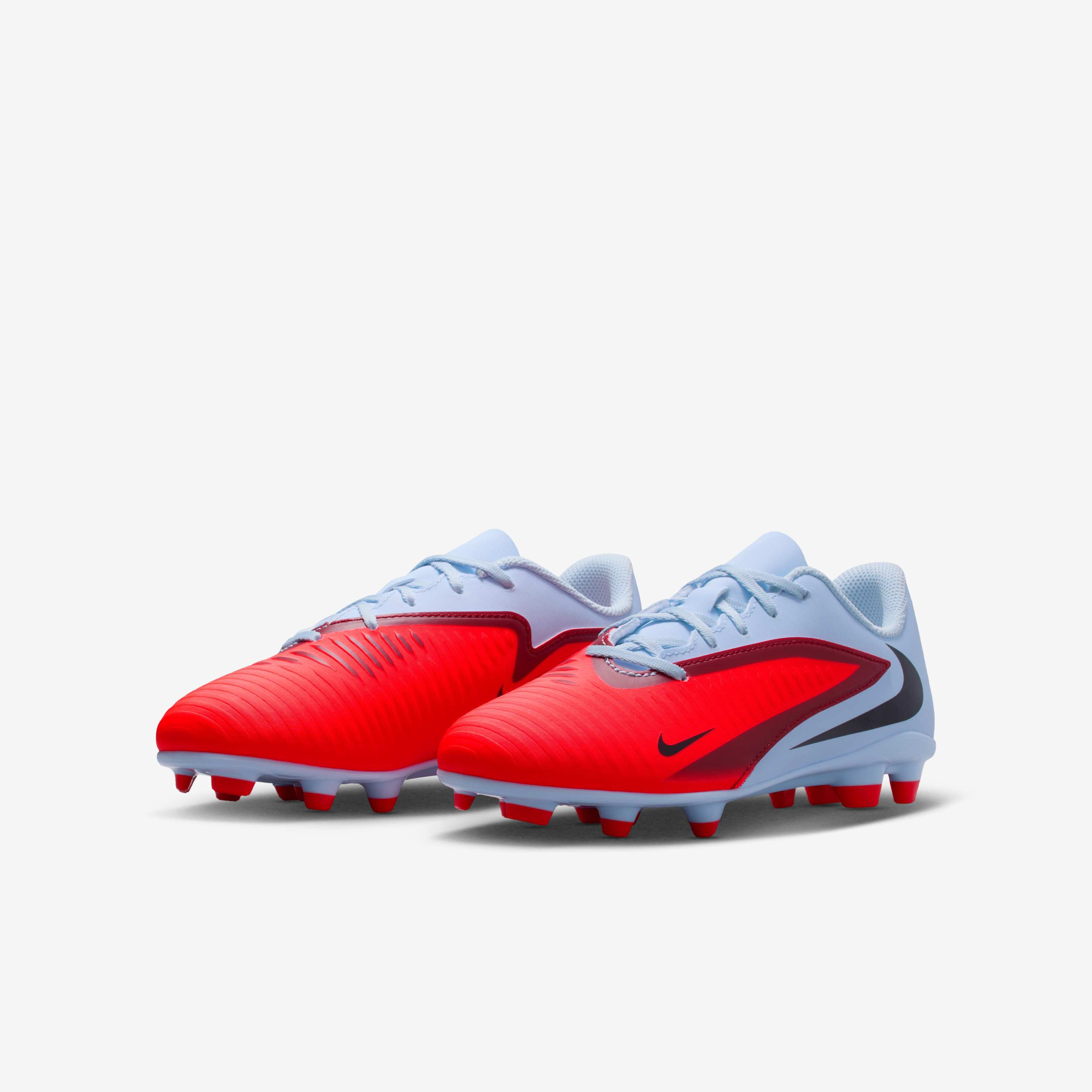 Nike Jr. Phantom 6 Low Club image number 4