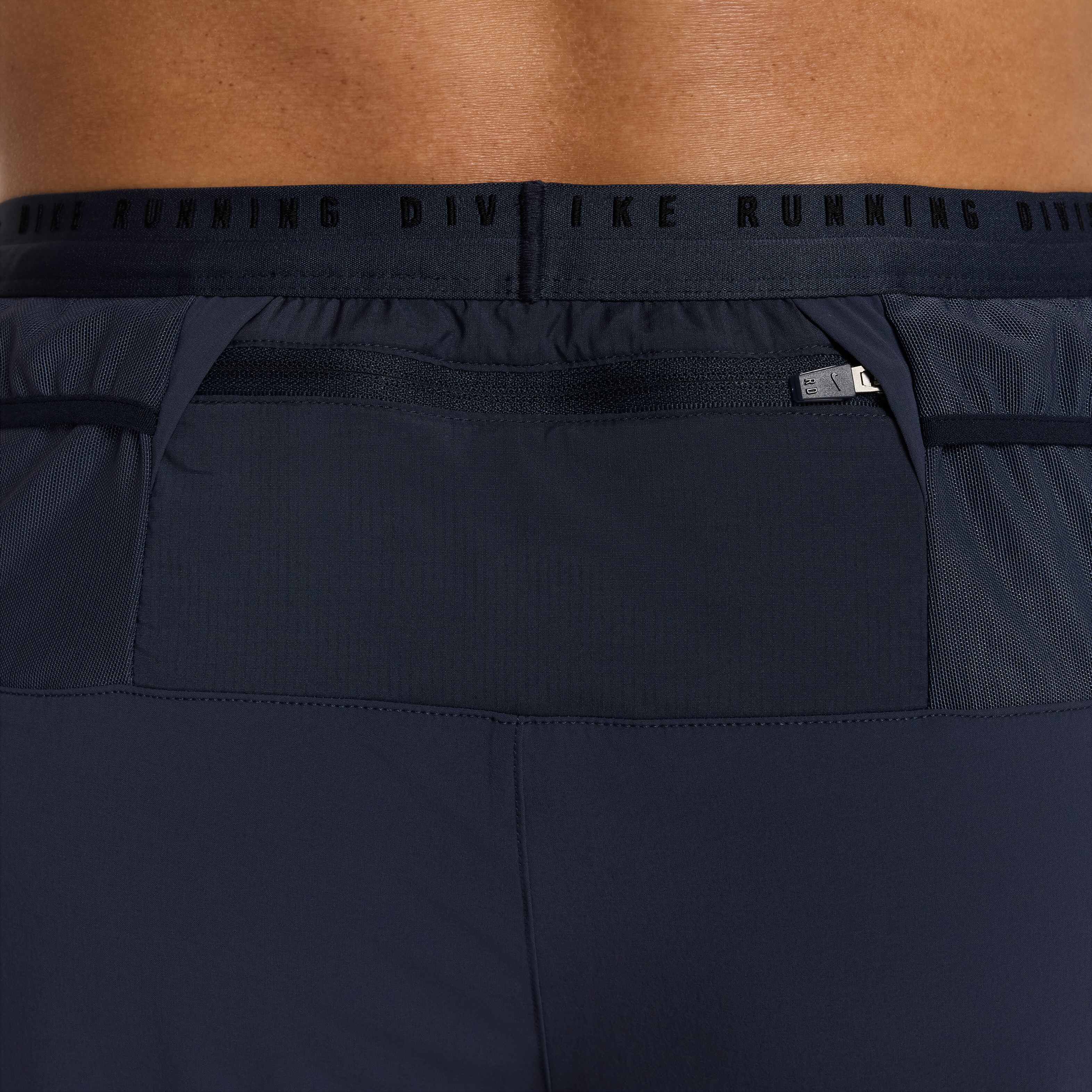 Nike Running Division image number 3