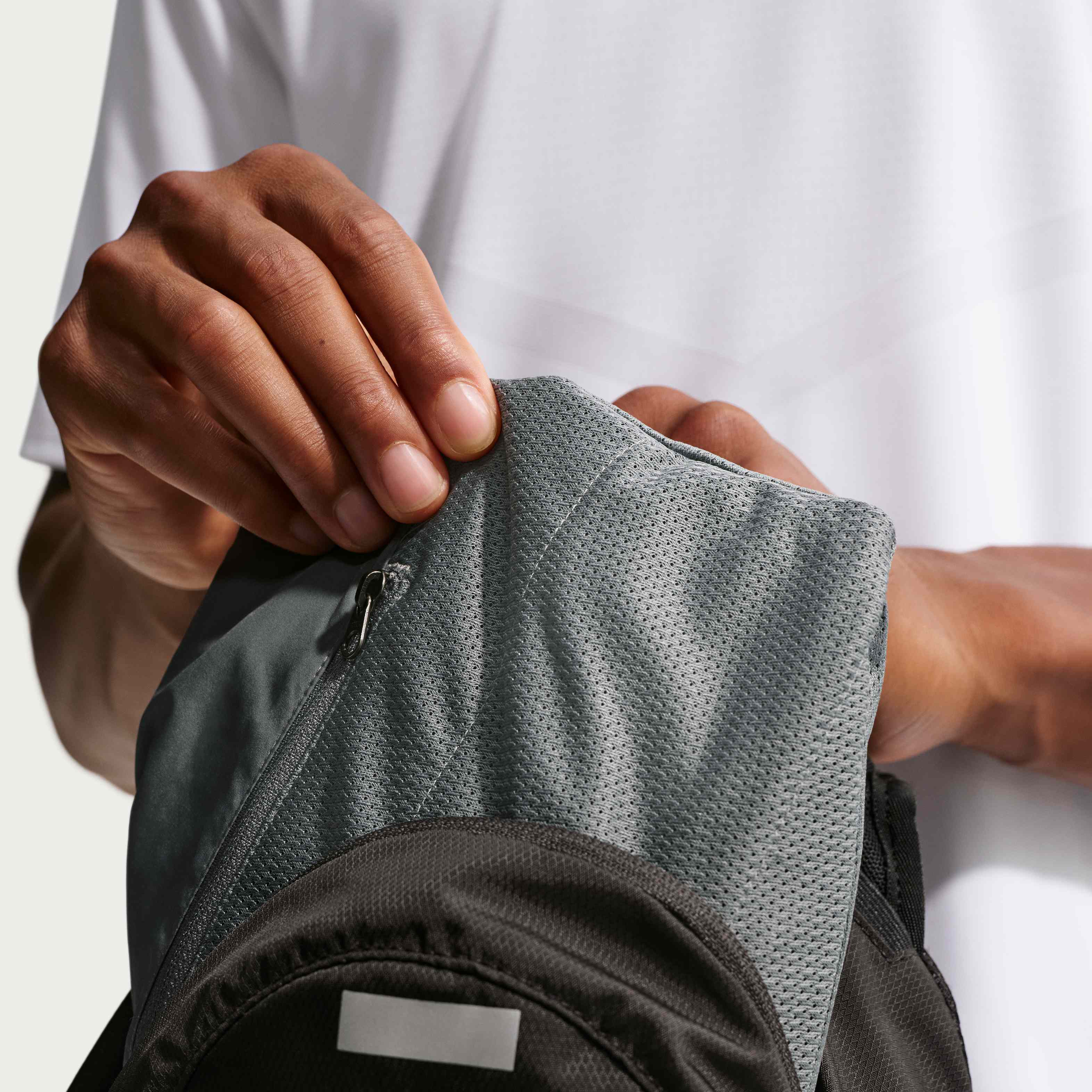 Nike Miler image number 6