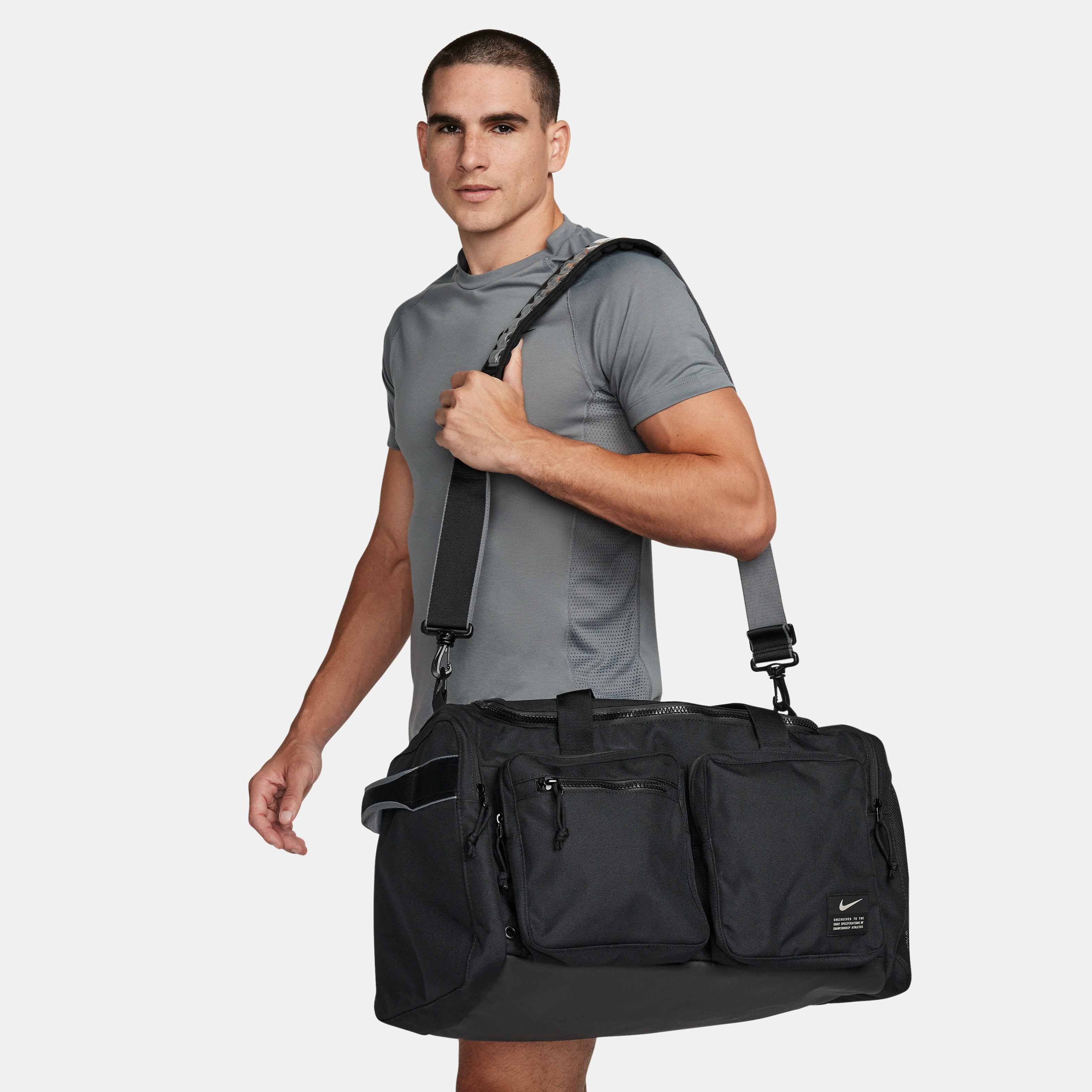 完売必須!☆Utility Power Training Duffel Bag (Medium, 51L) Nike Utility Power Training Duffel Bag (Medium, 51L). Nike ID