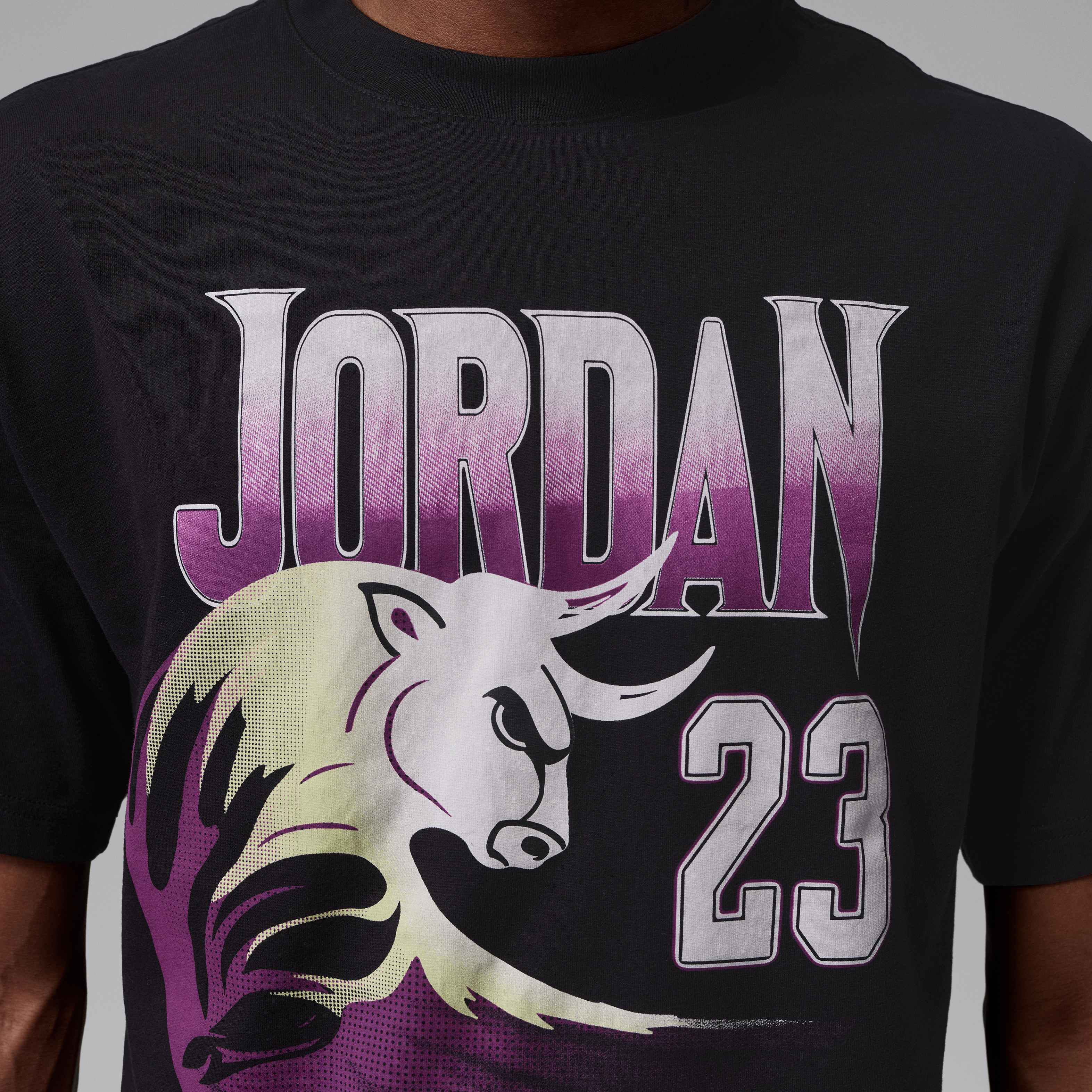 Jordan Brooklyn image number 3