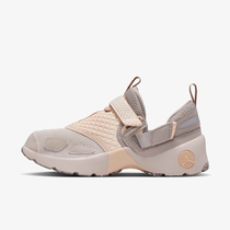 Jordan Trunner LX