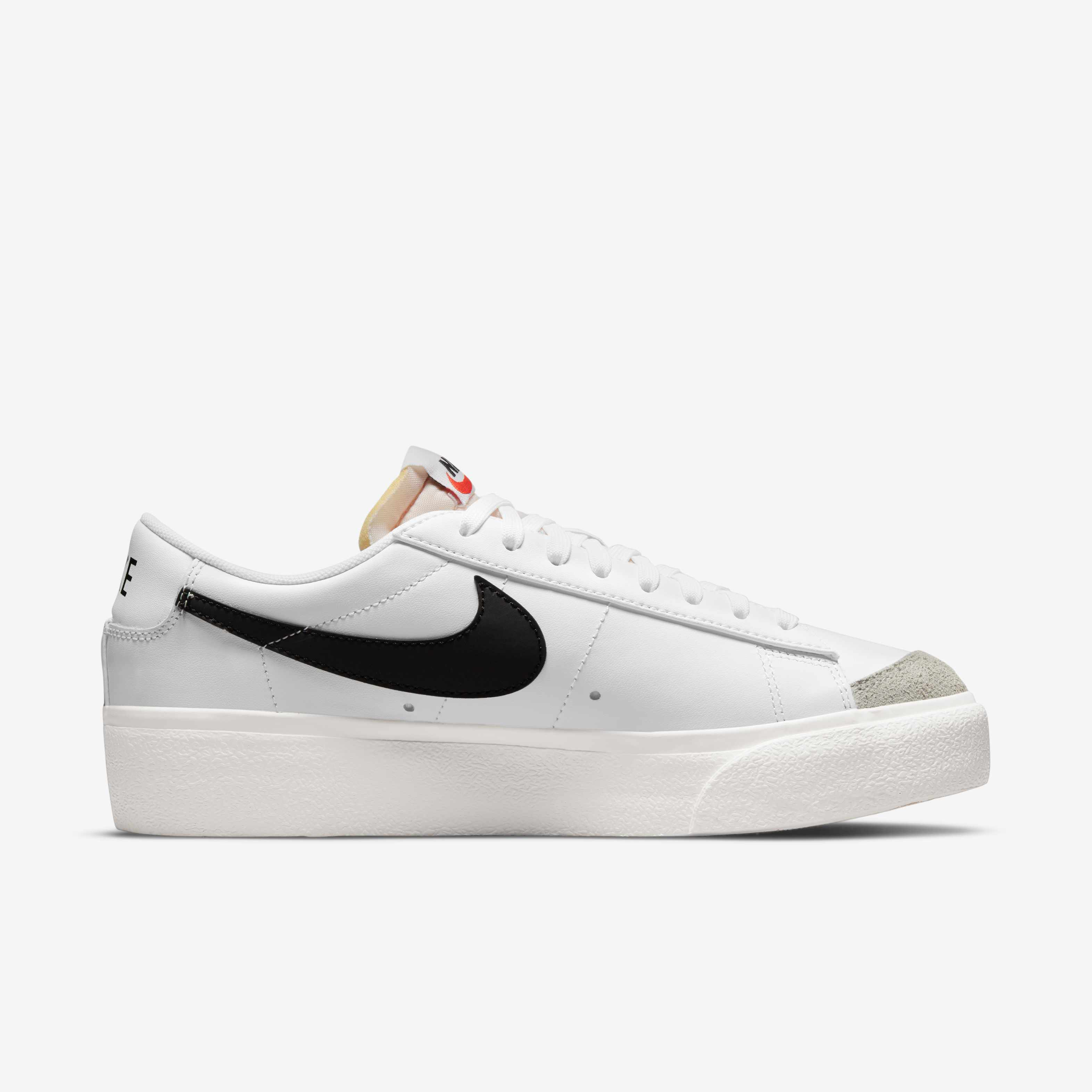 Nike Blazer Low Platform image number 2