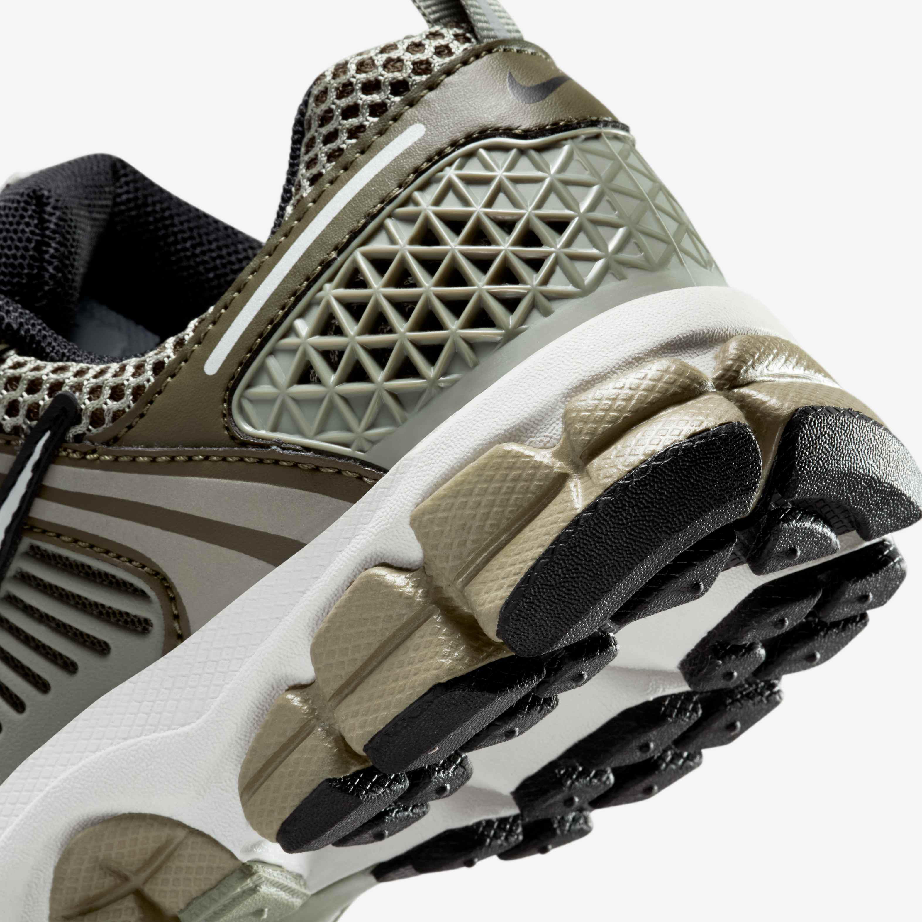 نايكي فوميرو 5 image number 7