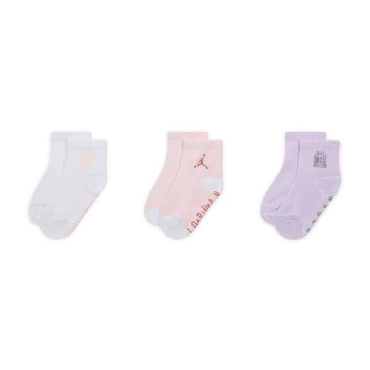 Jordan baby shop hat and socks
