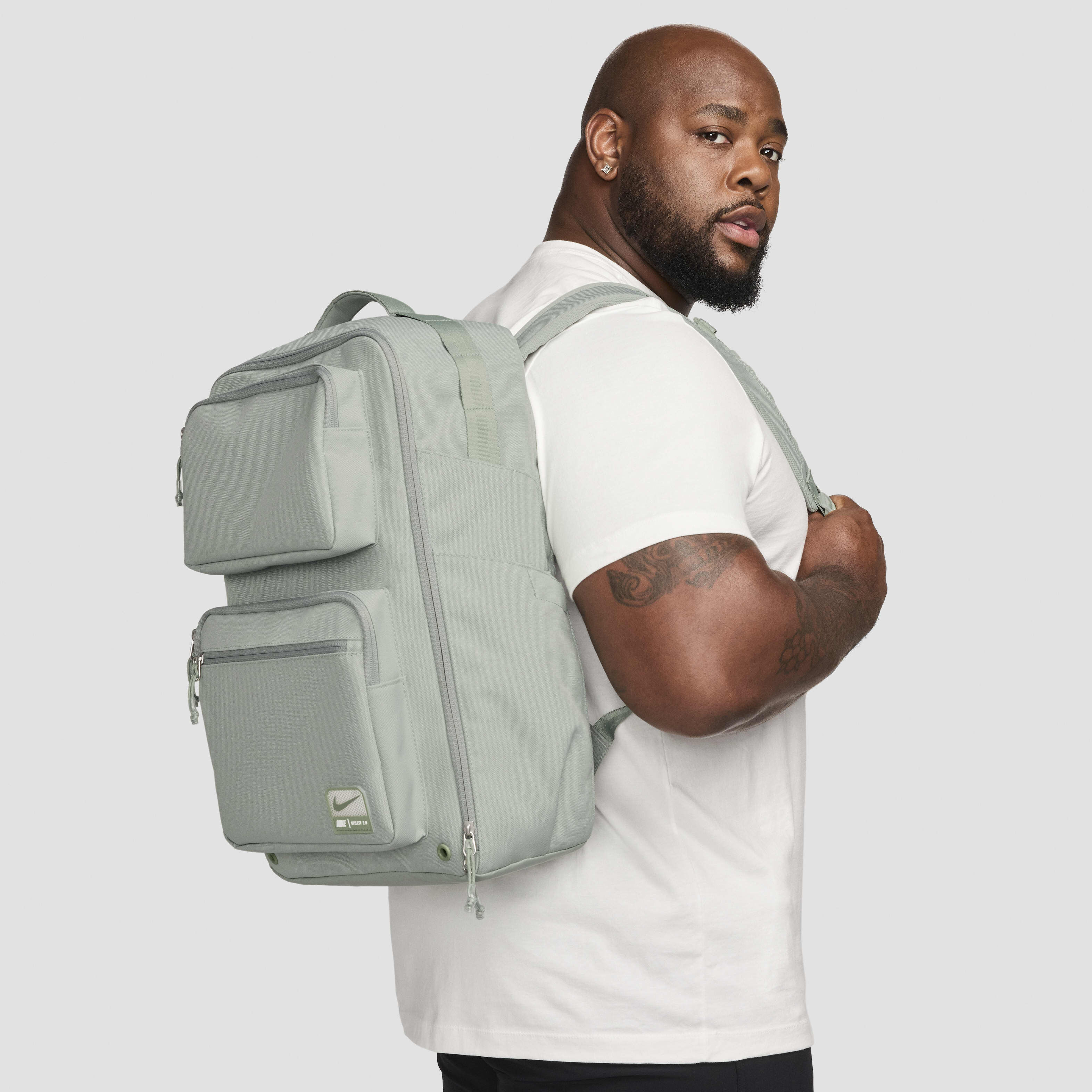 Discover Men s Backpacks Stylish Durable Bags Nike UAE