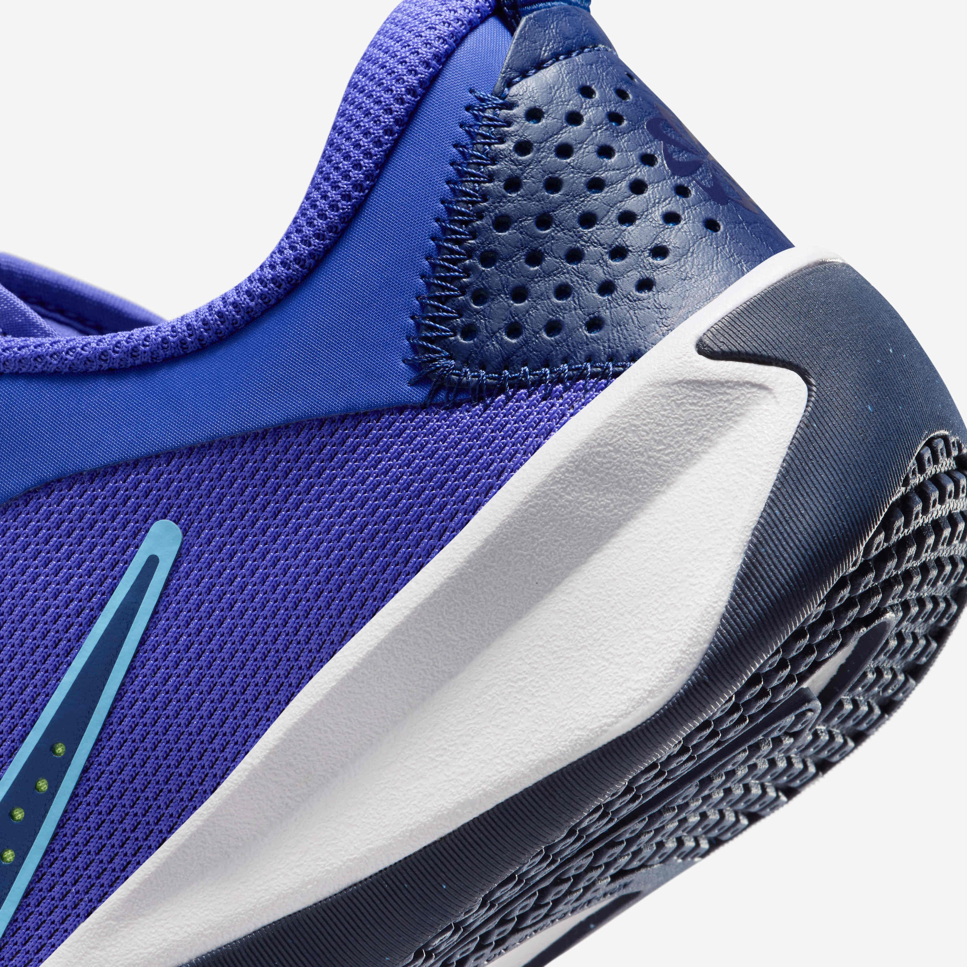 نايكي أومني ملتي-كورت image number 7