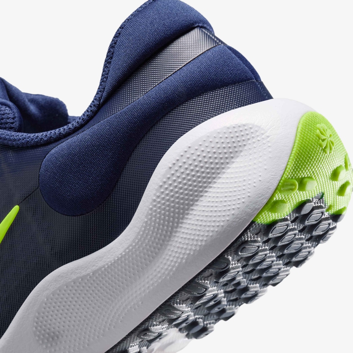 Nike Revolution 7 image number 7 Nike Revolution 7 image number 7