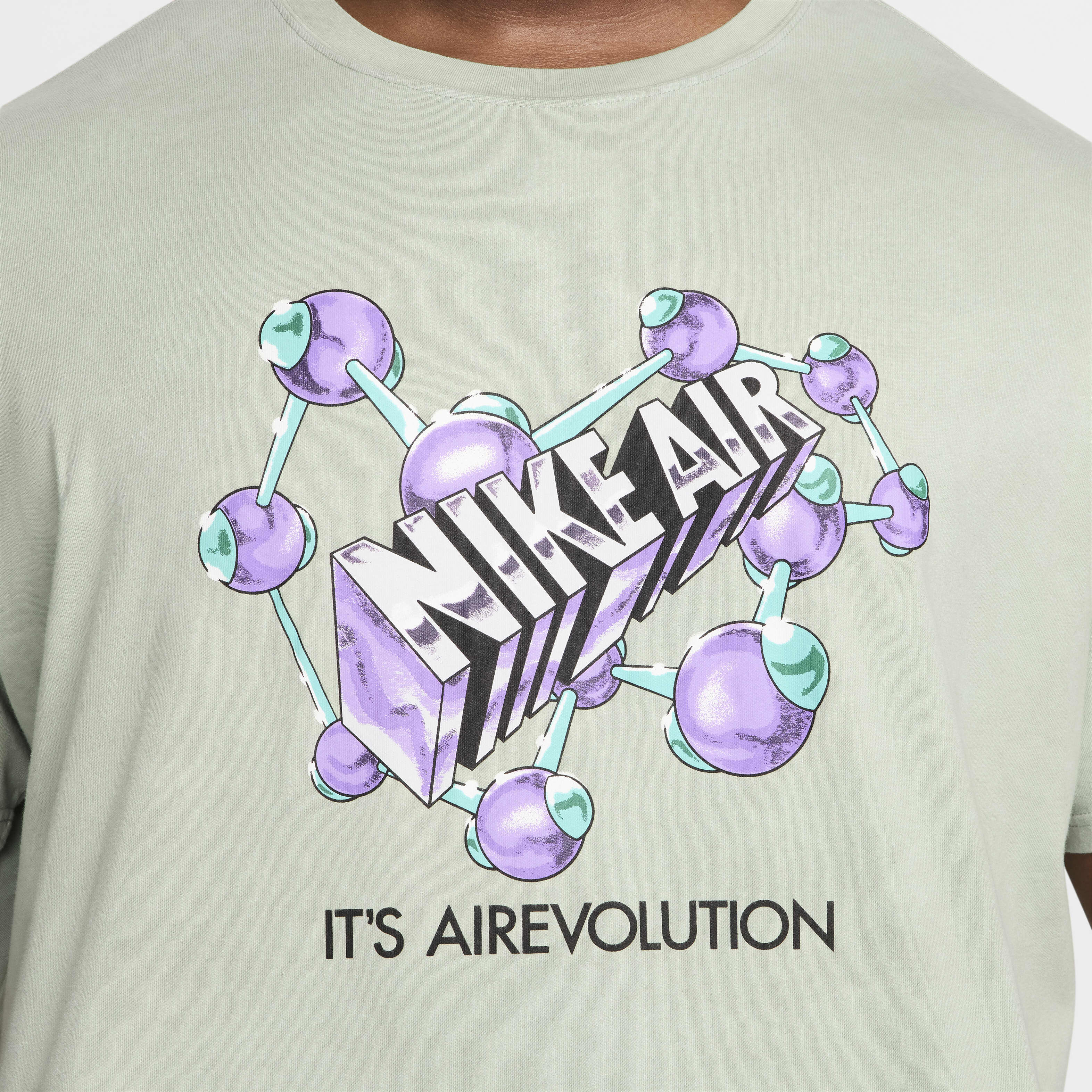 ★ Nike★ Sportswear Club T-Shirt M Jade Horizon FV0376370 Buy Nike Sportswear Men's T-Shirt - Jade Horizon | Nike UAE
