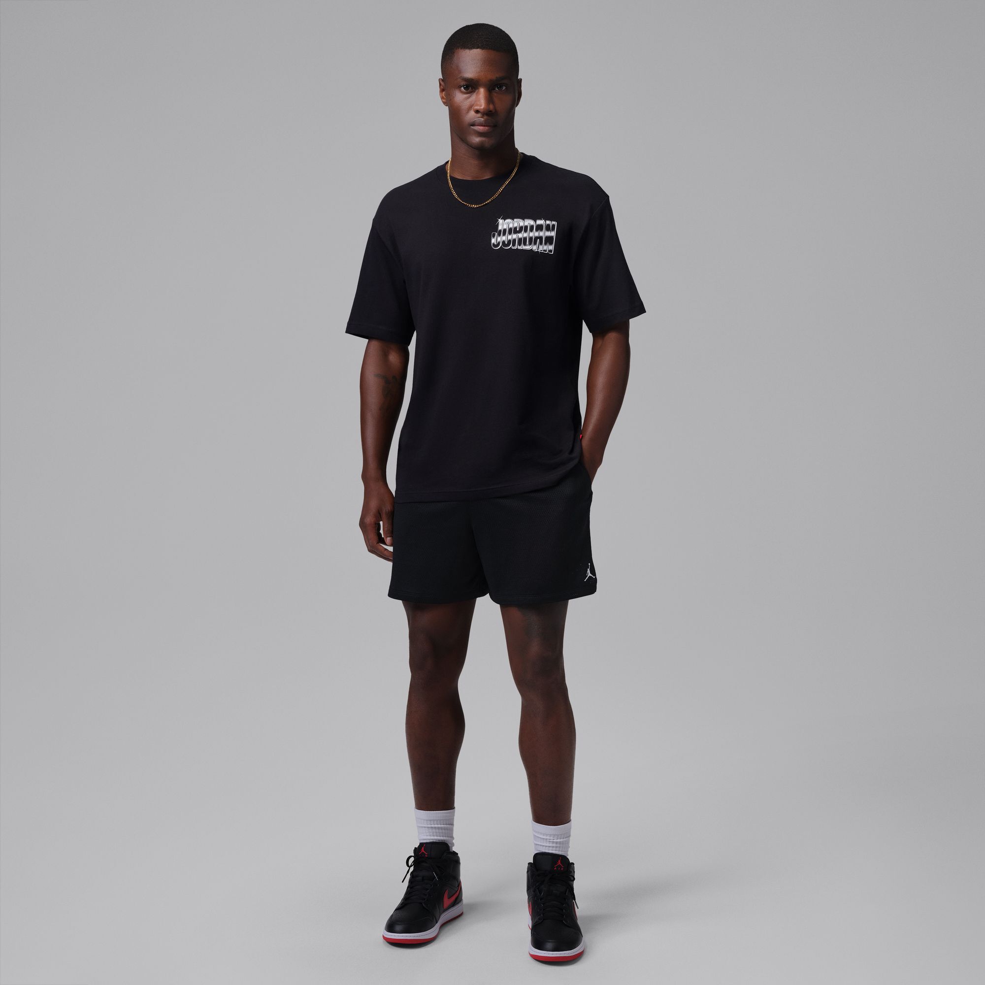 Zoom image