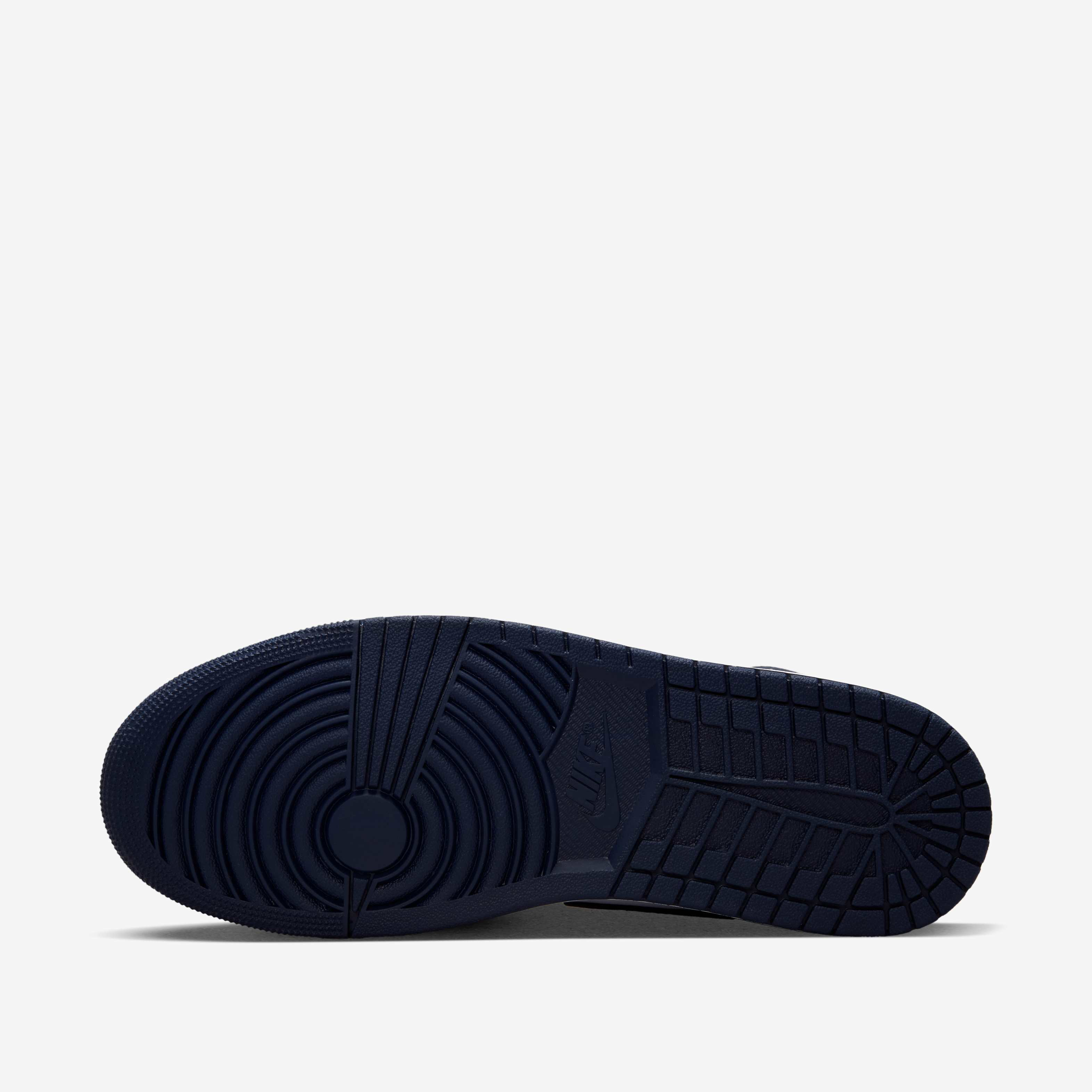 Air Jordan 1 Mid image number 1