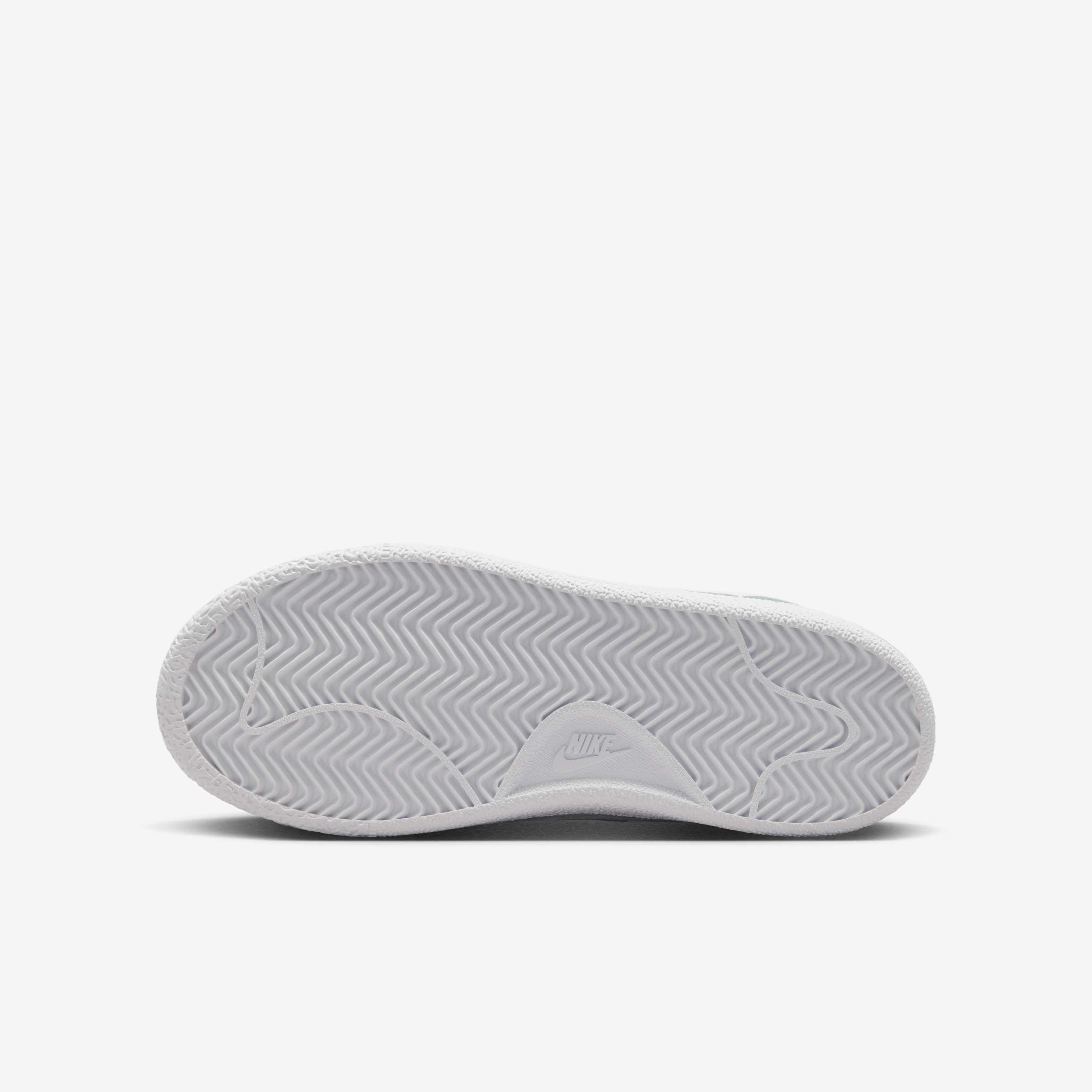 Nike Tennis Classic image number 1