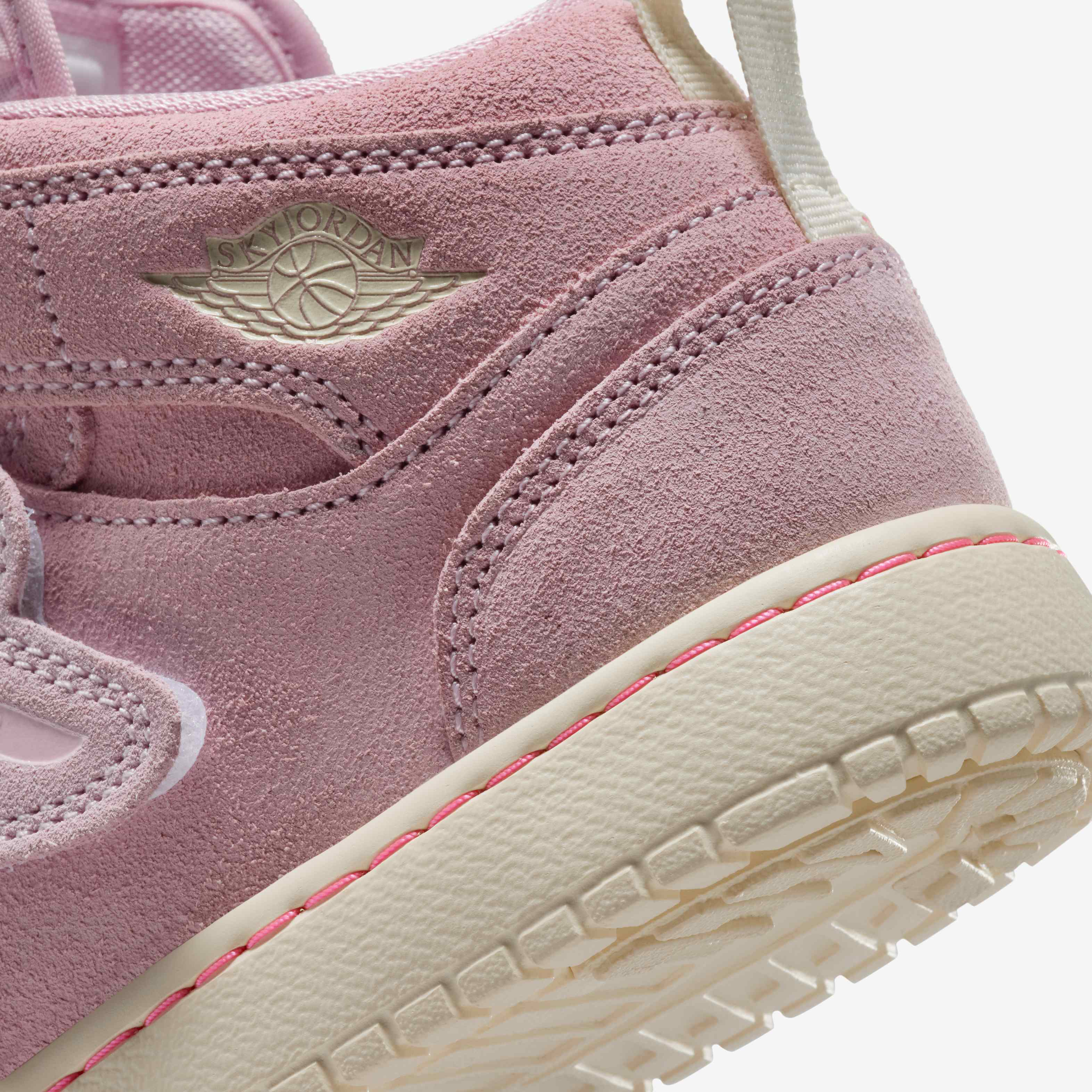 Sky Jordan 1 image number 7