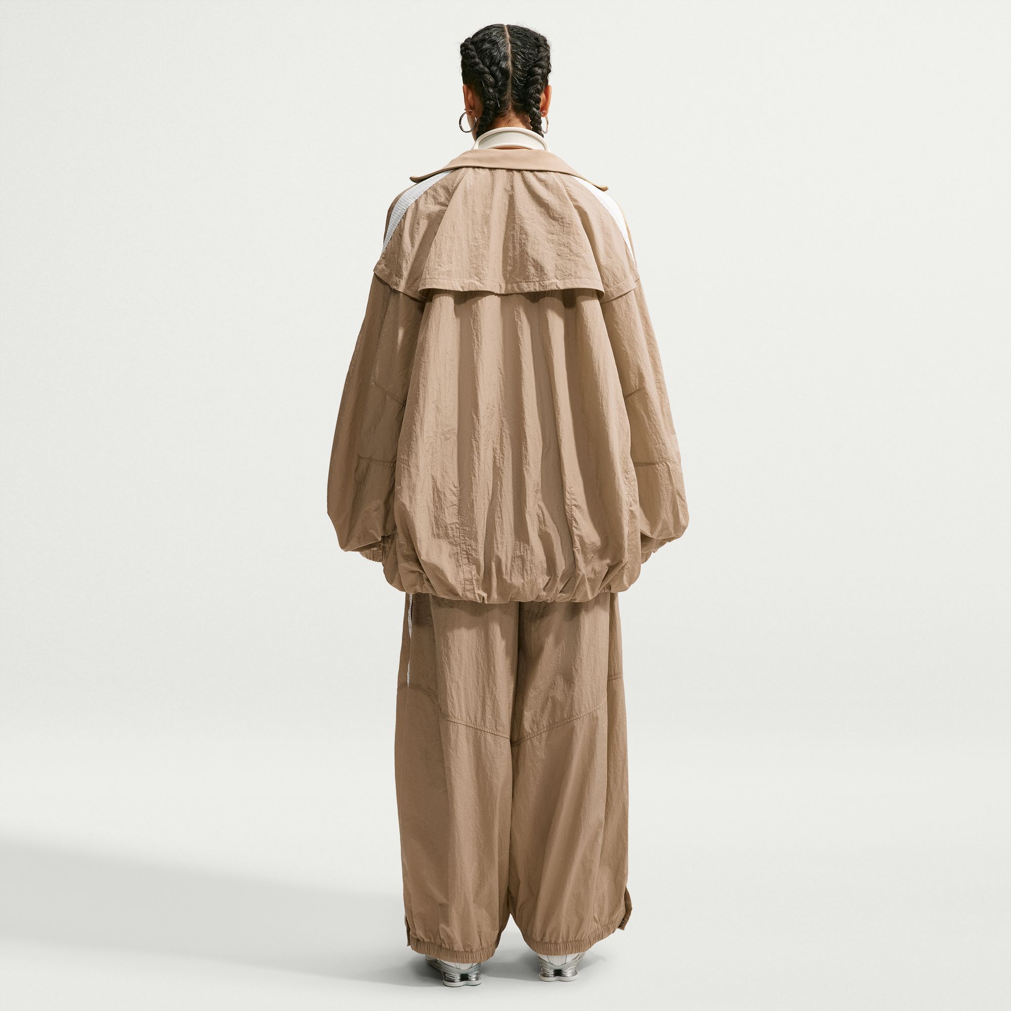 نايكي سبورتسوير image number 2
