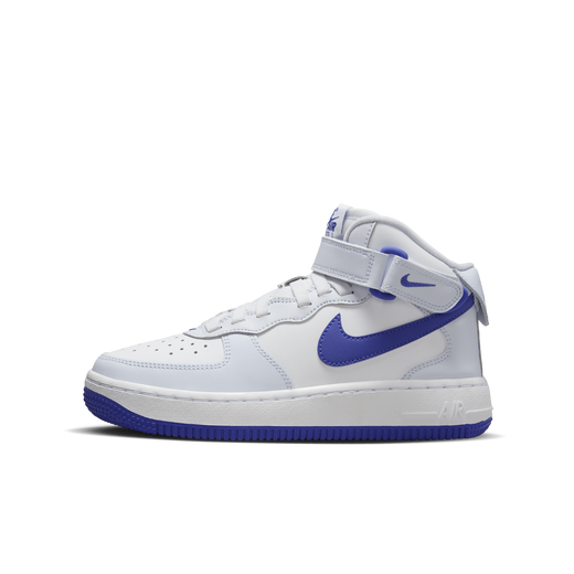 Nike store classic shoes